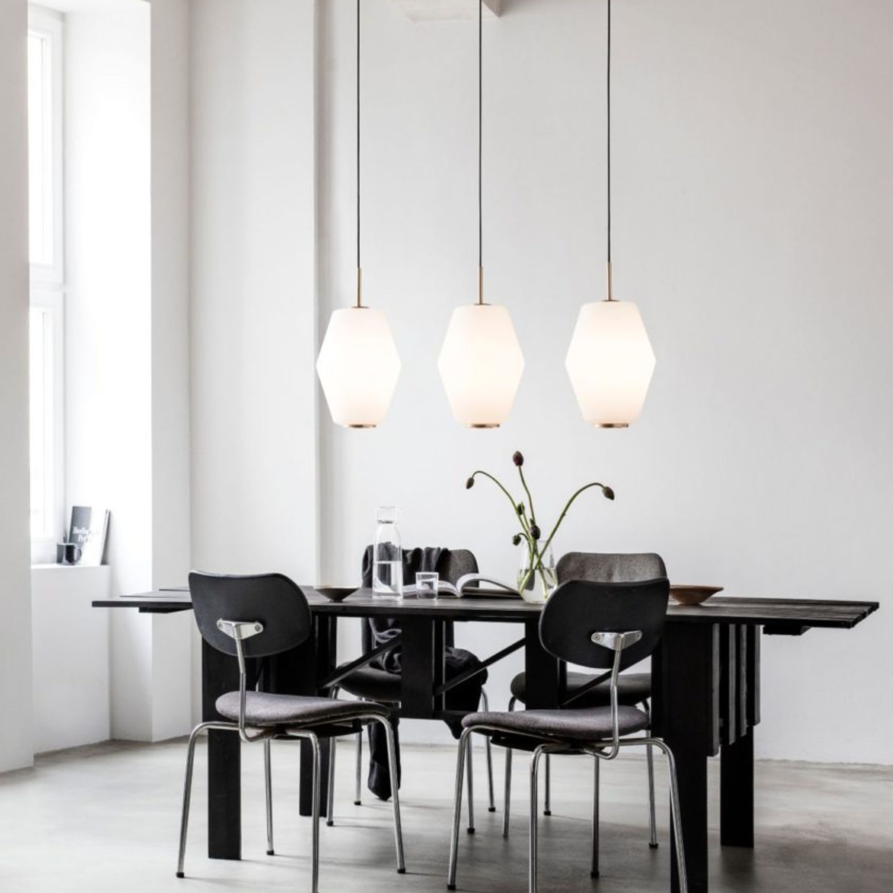 Dahl Pendant Light