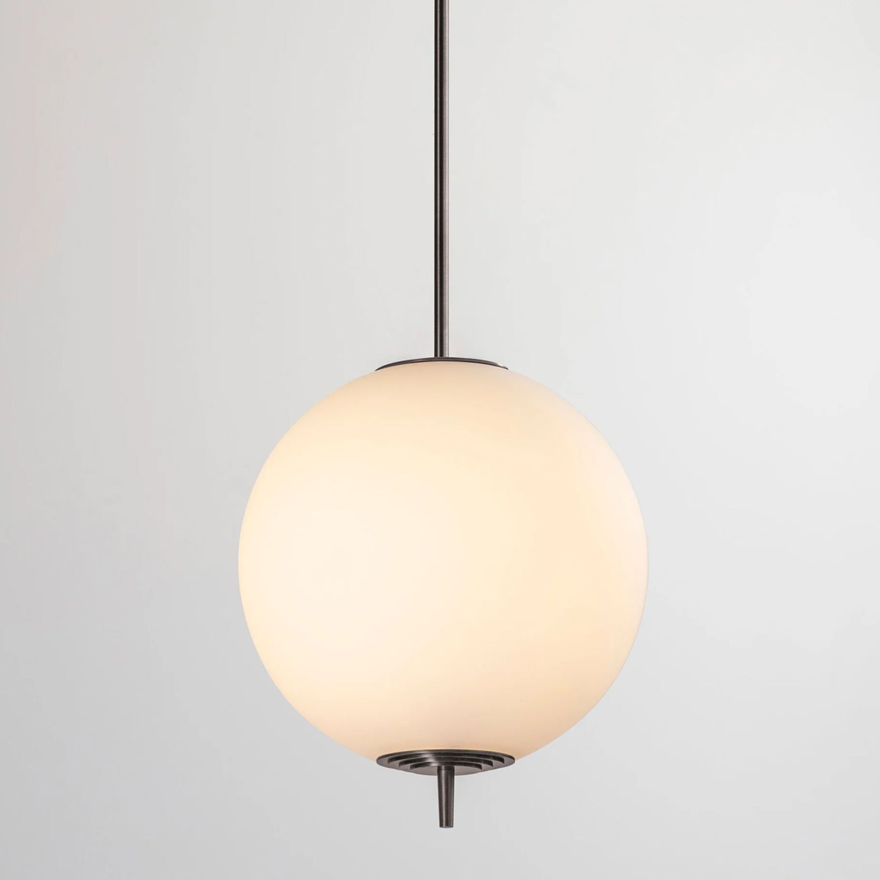 Nova Globe Pendant Light