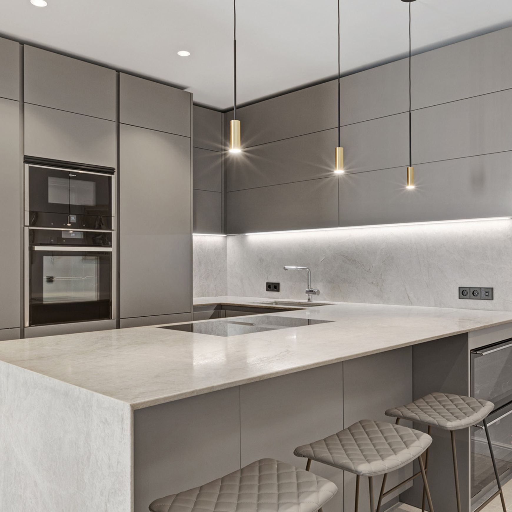 Volta Pendant Light