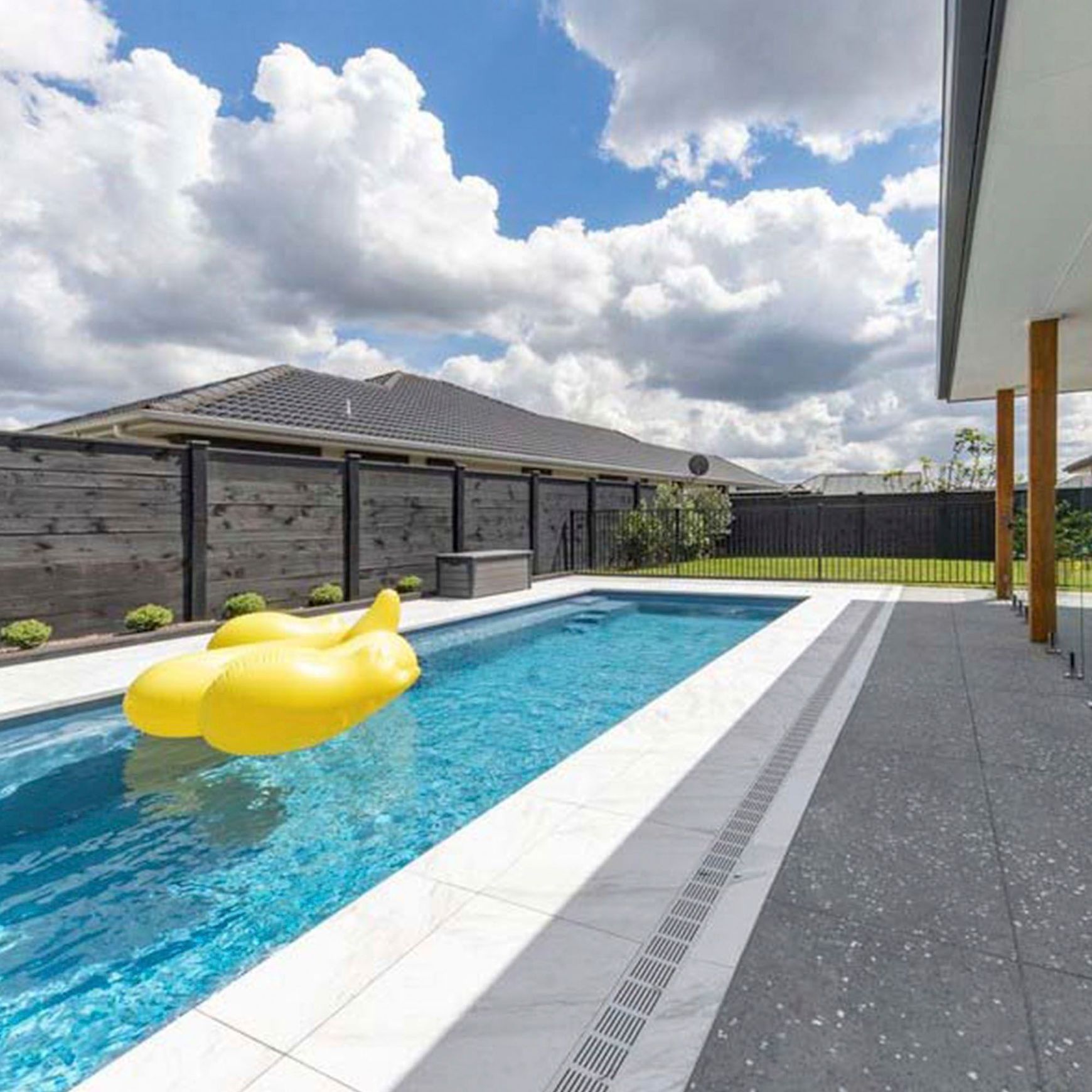 CMP Porcelain Carrara Tile