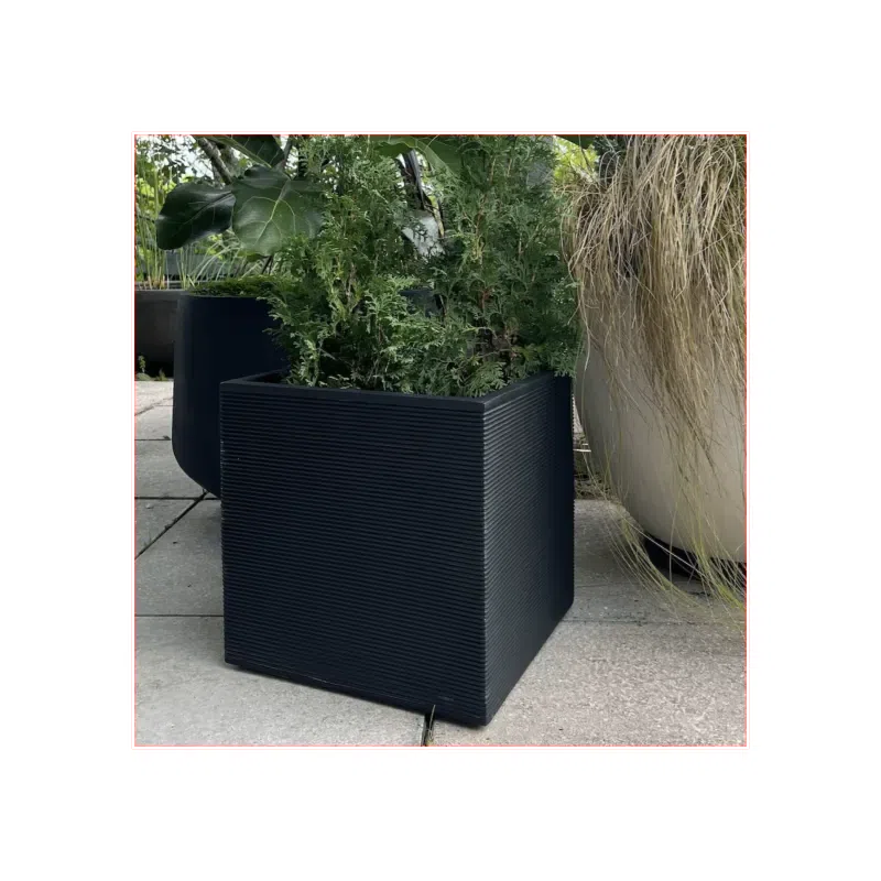 Bianca Cube Horizontal Stripes