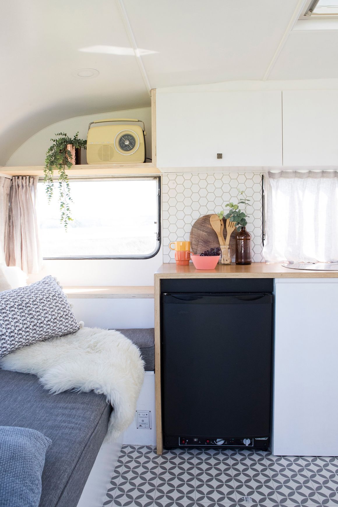 Caravan Ply