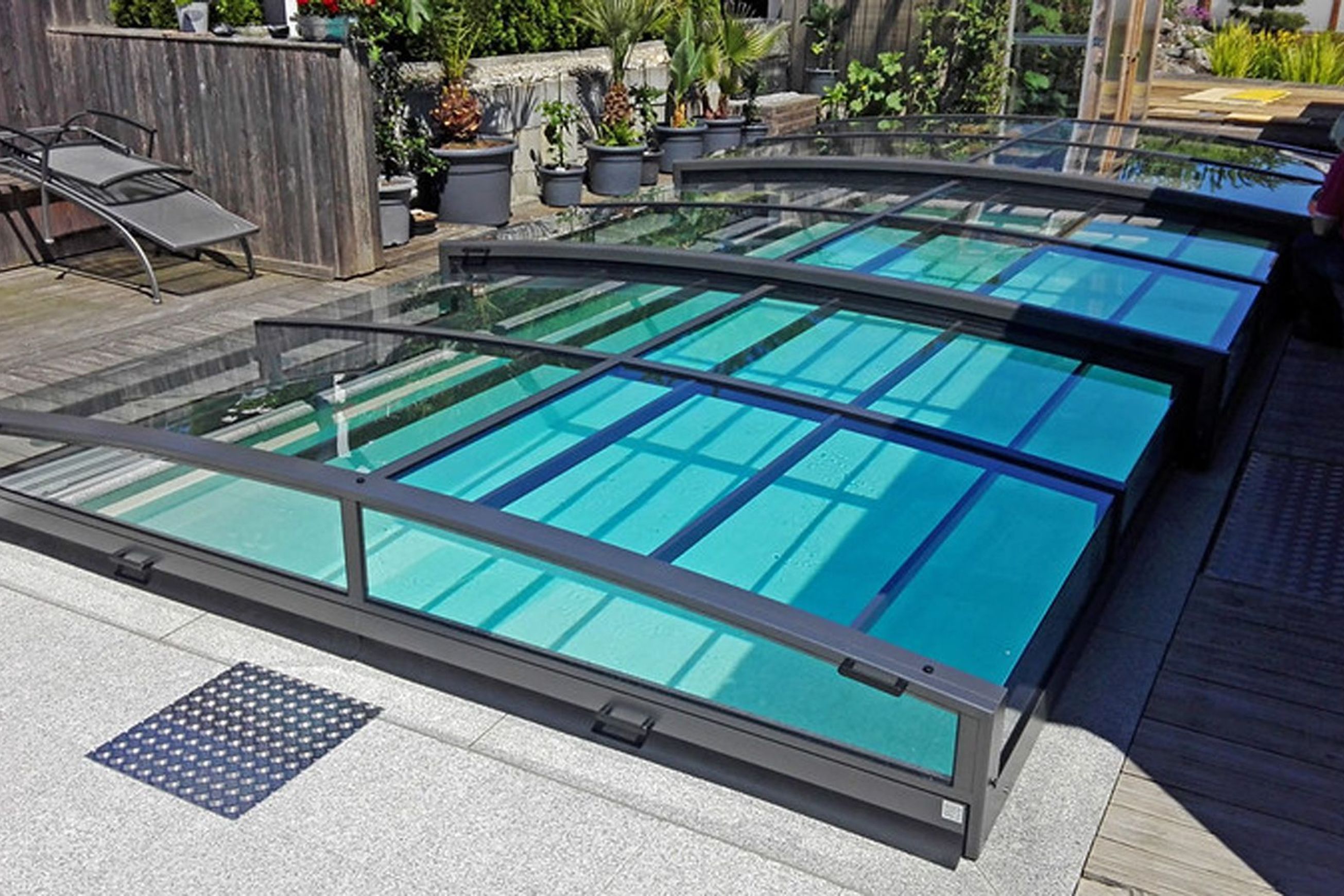 Viva Prime Pool Enclosure
