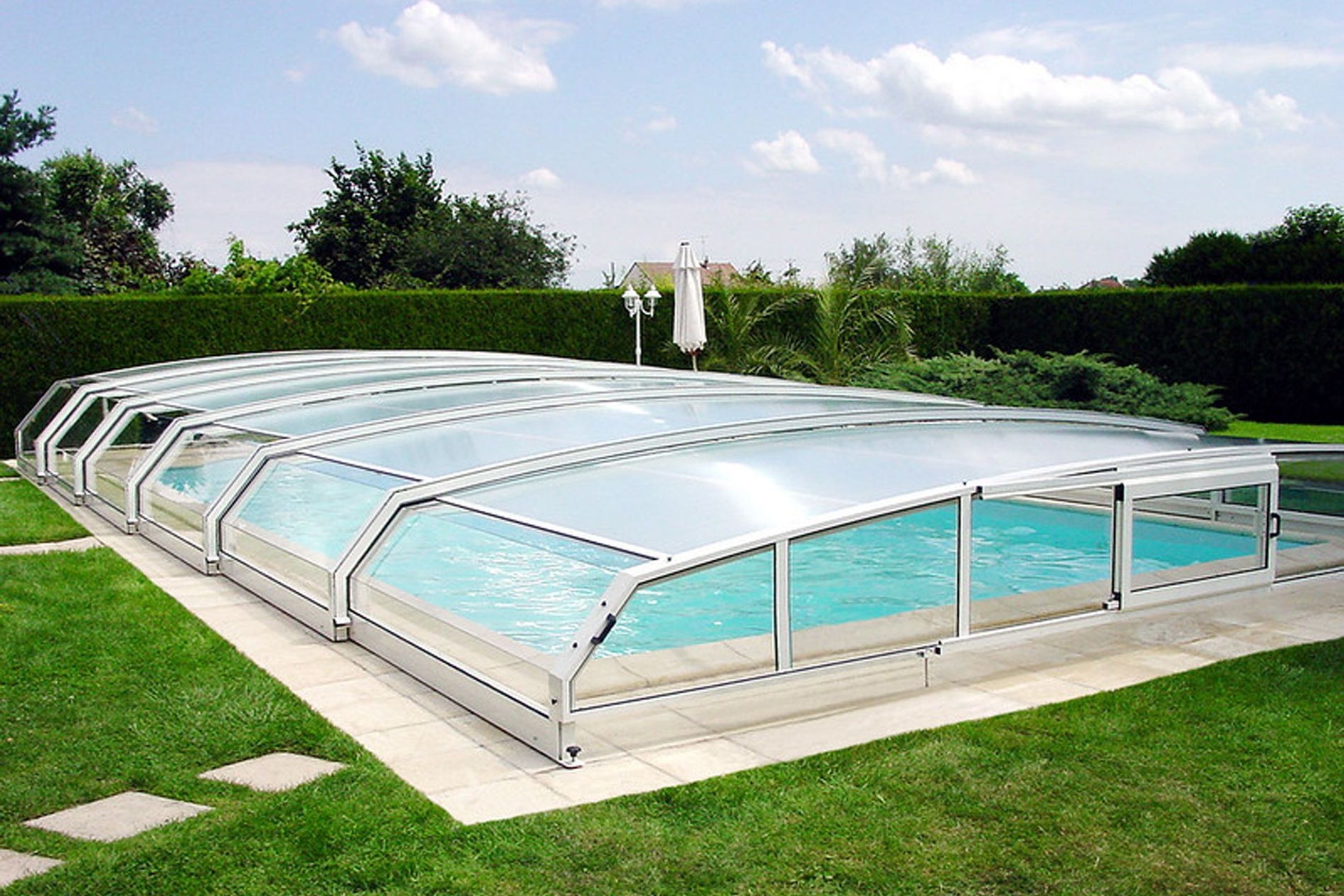 Riviera Pool Enclosure