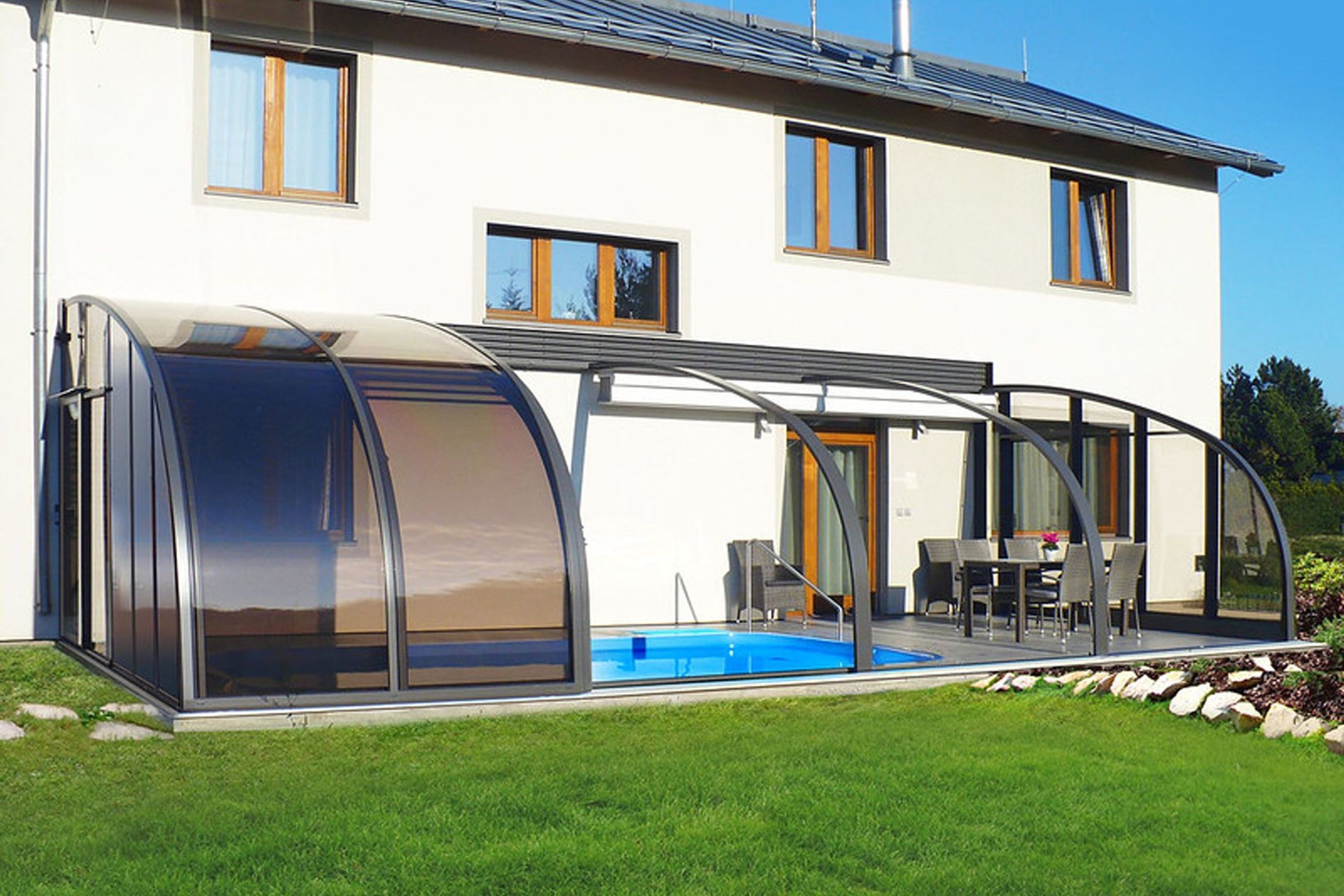 Veranda Neo Pool Enclosure