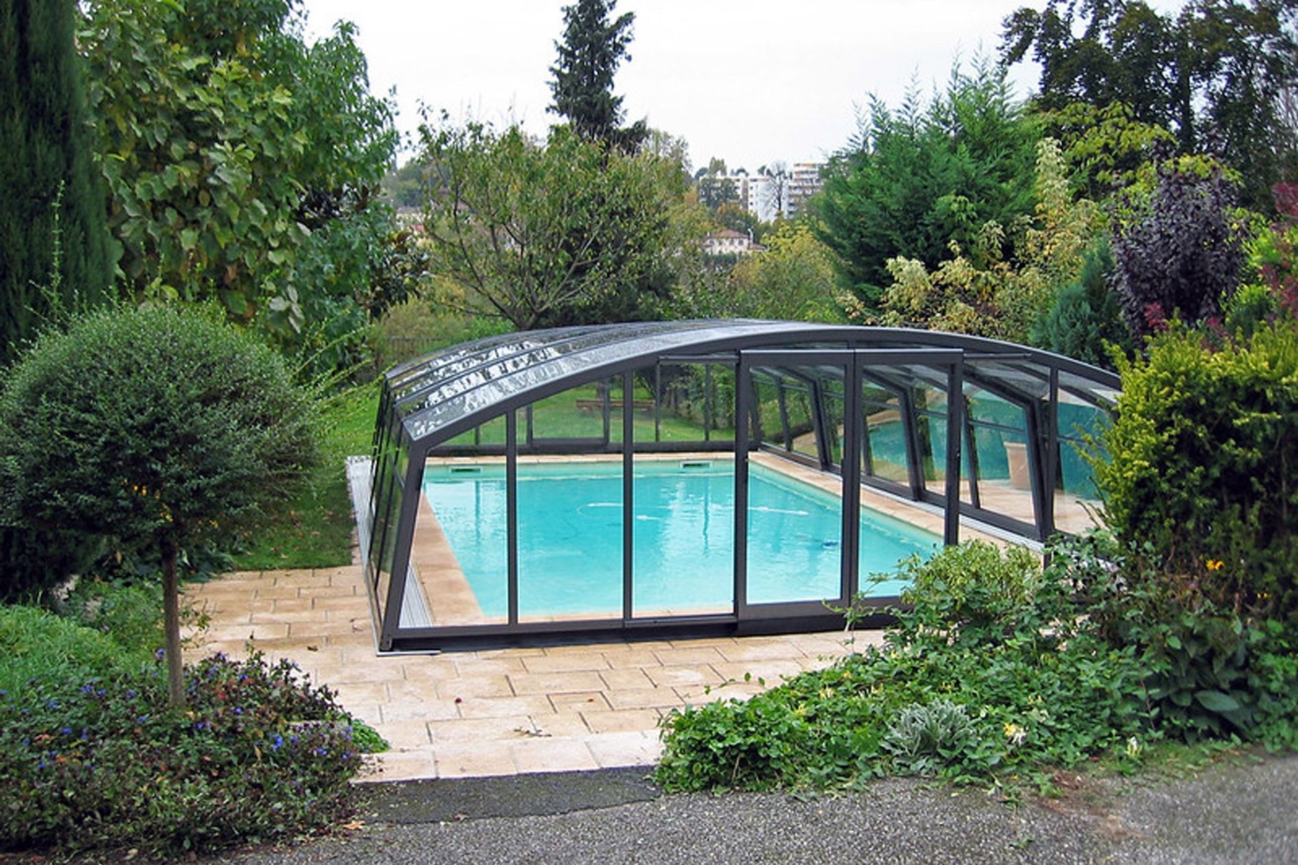 Venezia Pool Enclosure