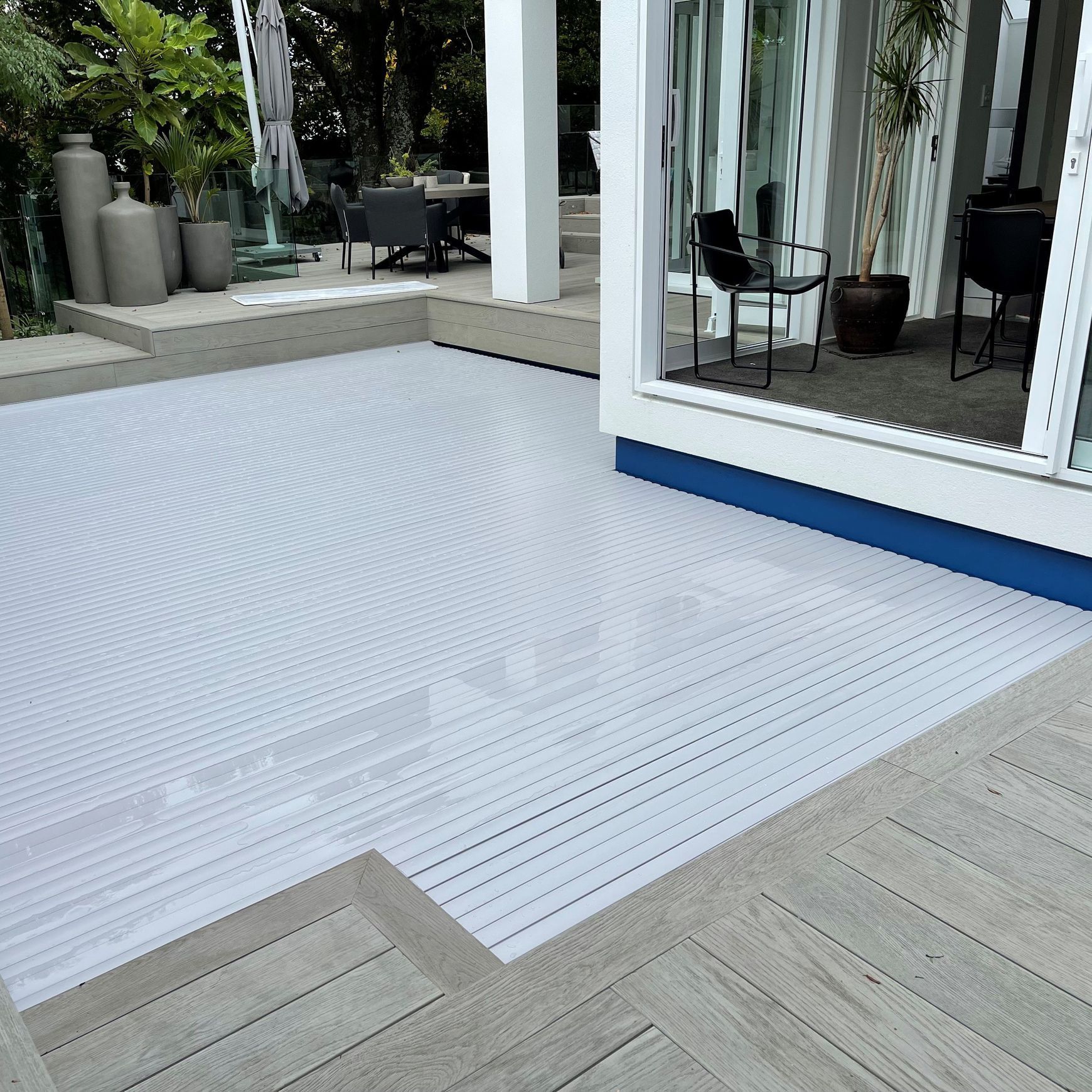 Automated Solid Slat Pool Cover