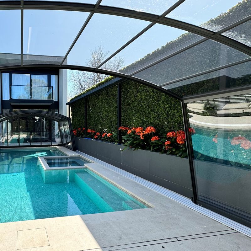 Venezia Pool Enclosure