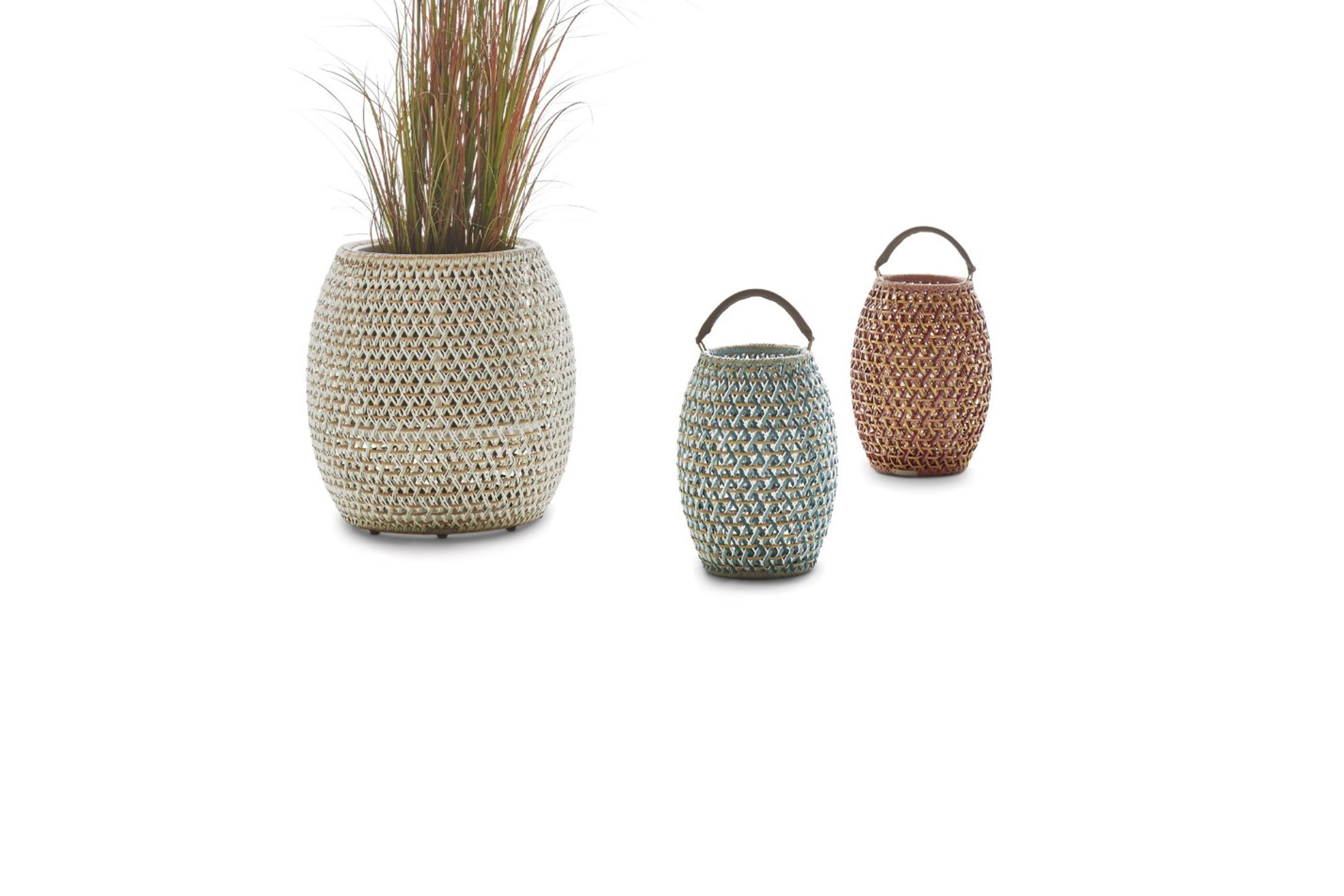 Dala Planter by DEDON
