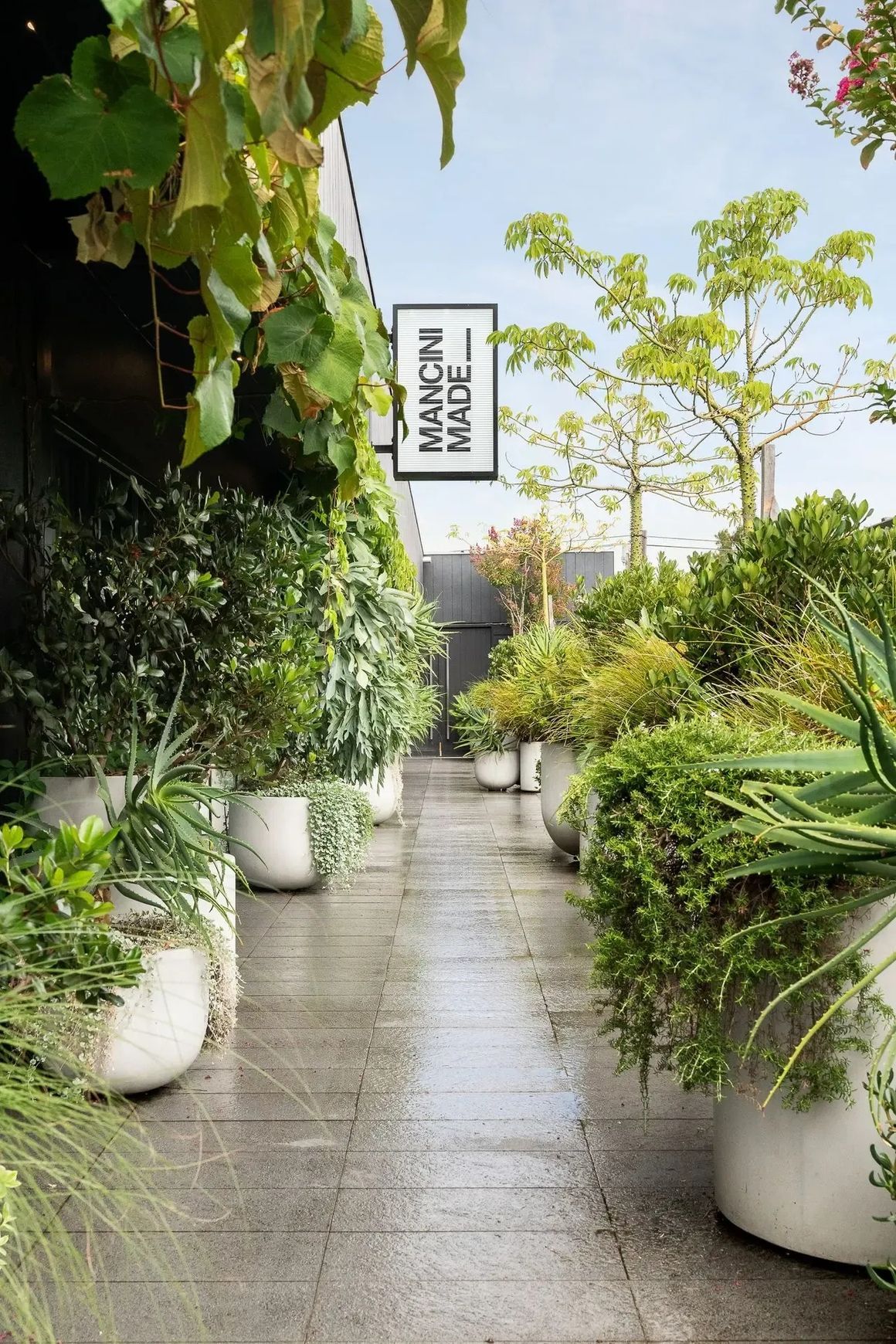 Urbis | Glass Fiber Reinforced Concrete Planters