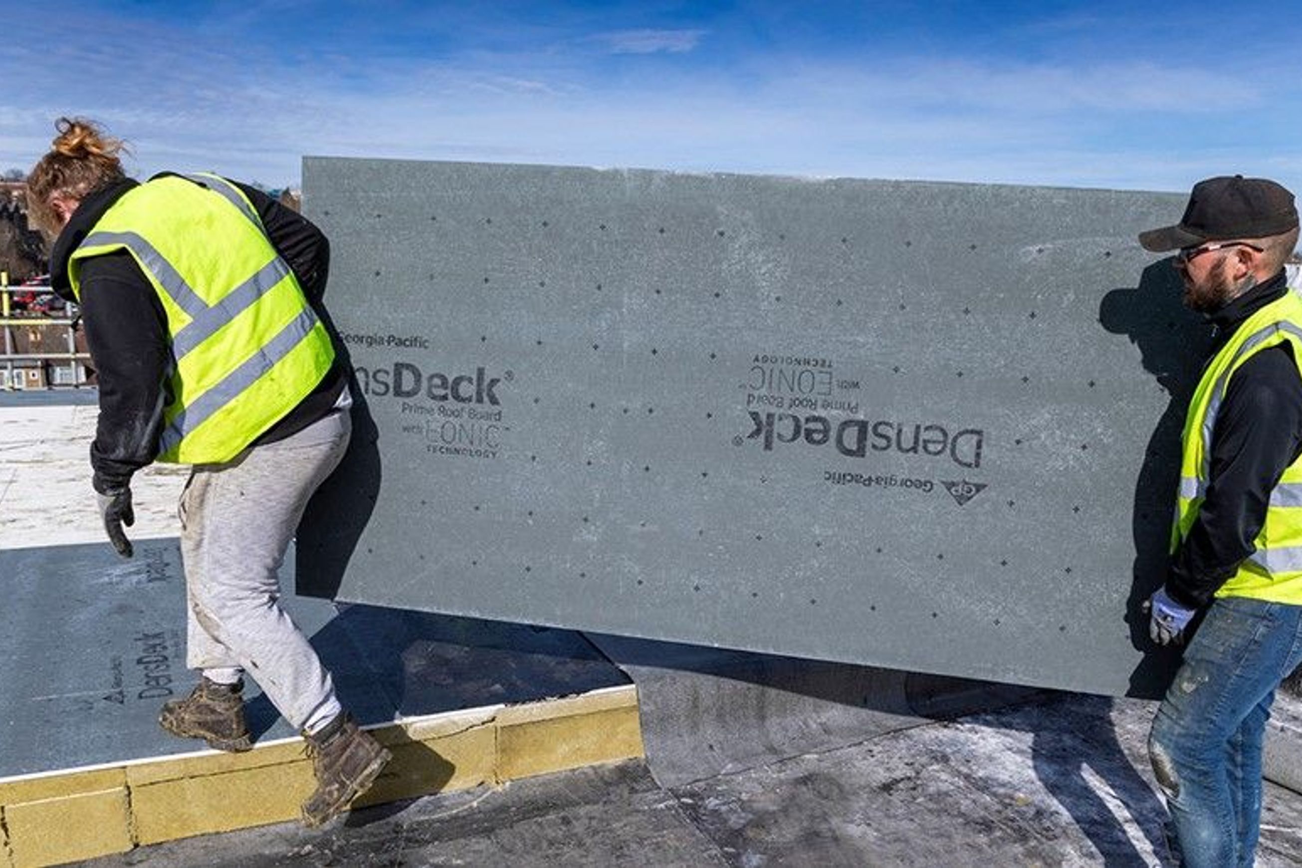 DensDeck® Prime Flat Roof Protection Boards
