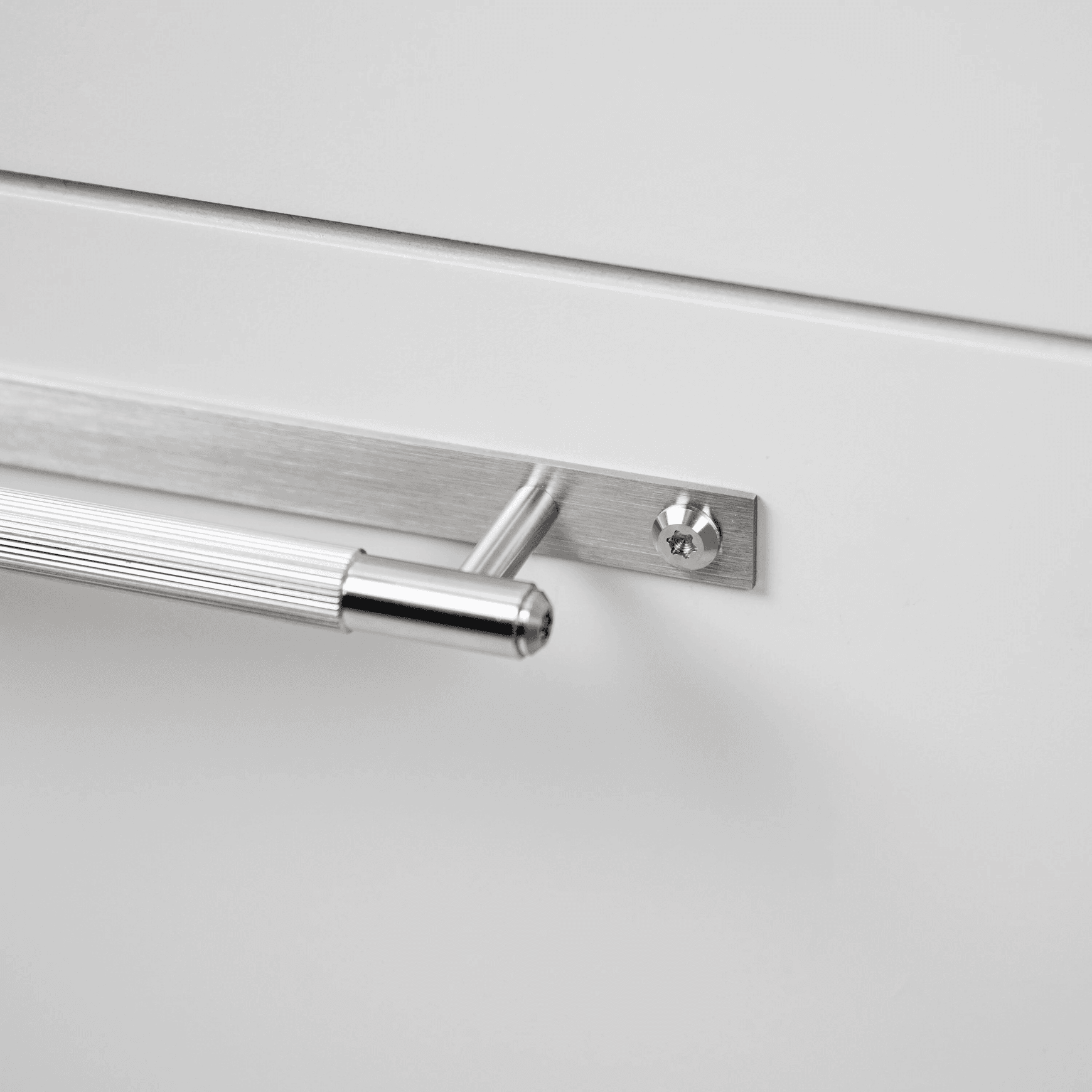 Buster & Punch / Linear / Pull Bar / Plate