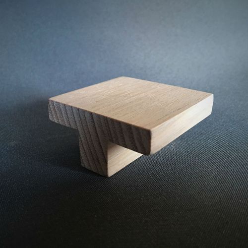 Squirk - Timber Door Handle - SDH003b