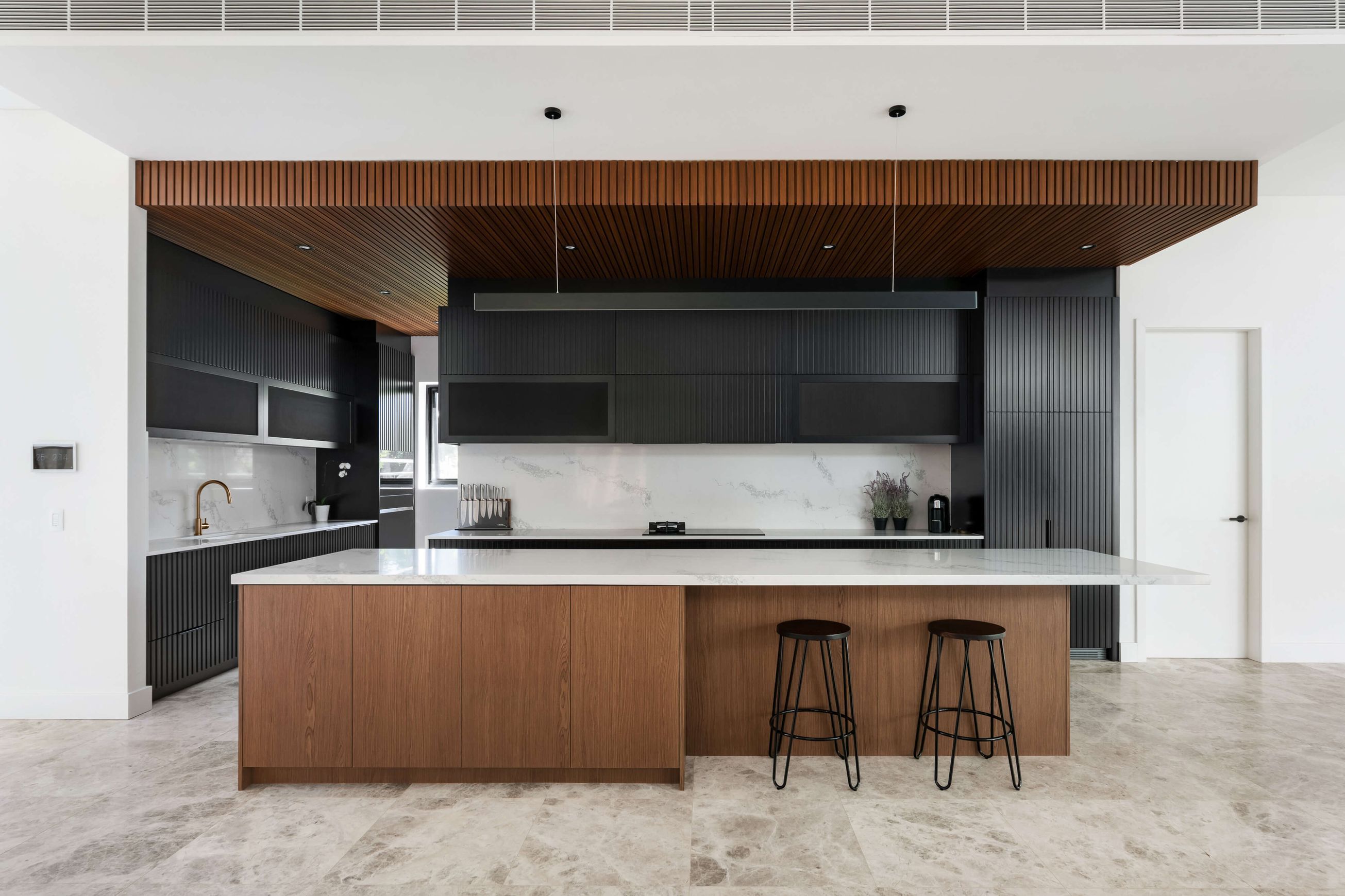 Silent Undermount Rangehood 900mm - UM-9S