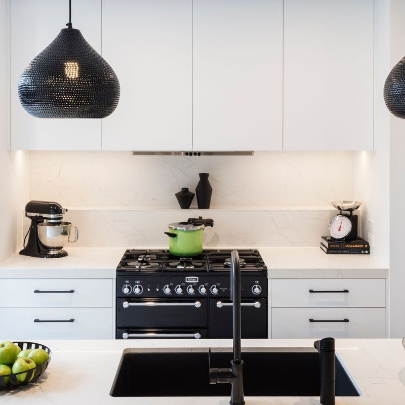 Falcon Undermount 80cm Rangehood