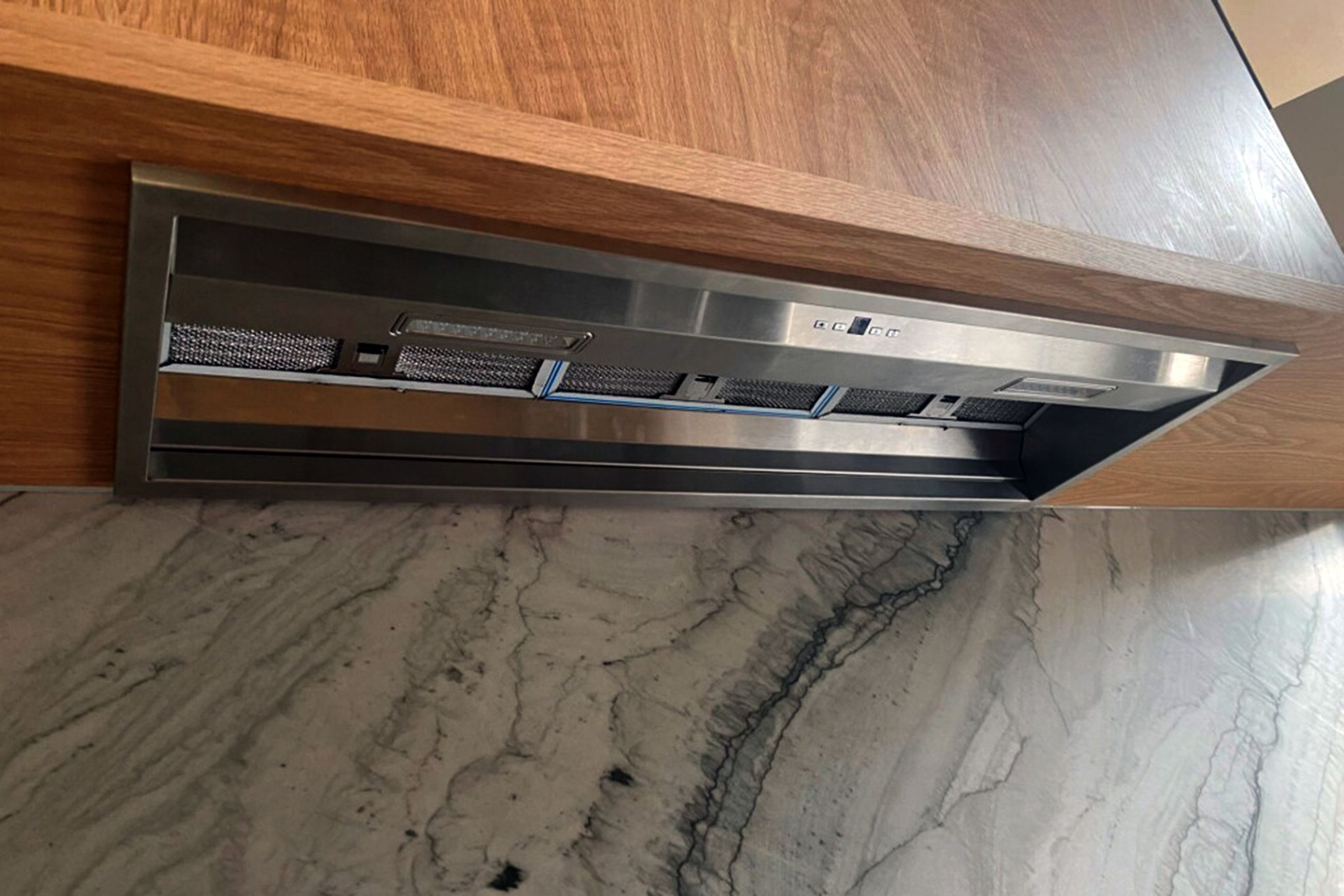 Silent Undermount Rangehood 900mm - SXQU330-9S