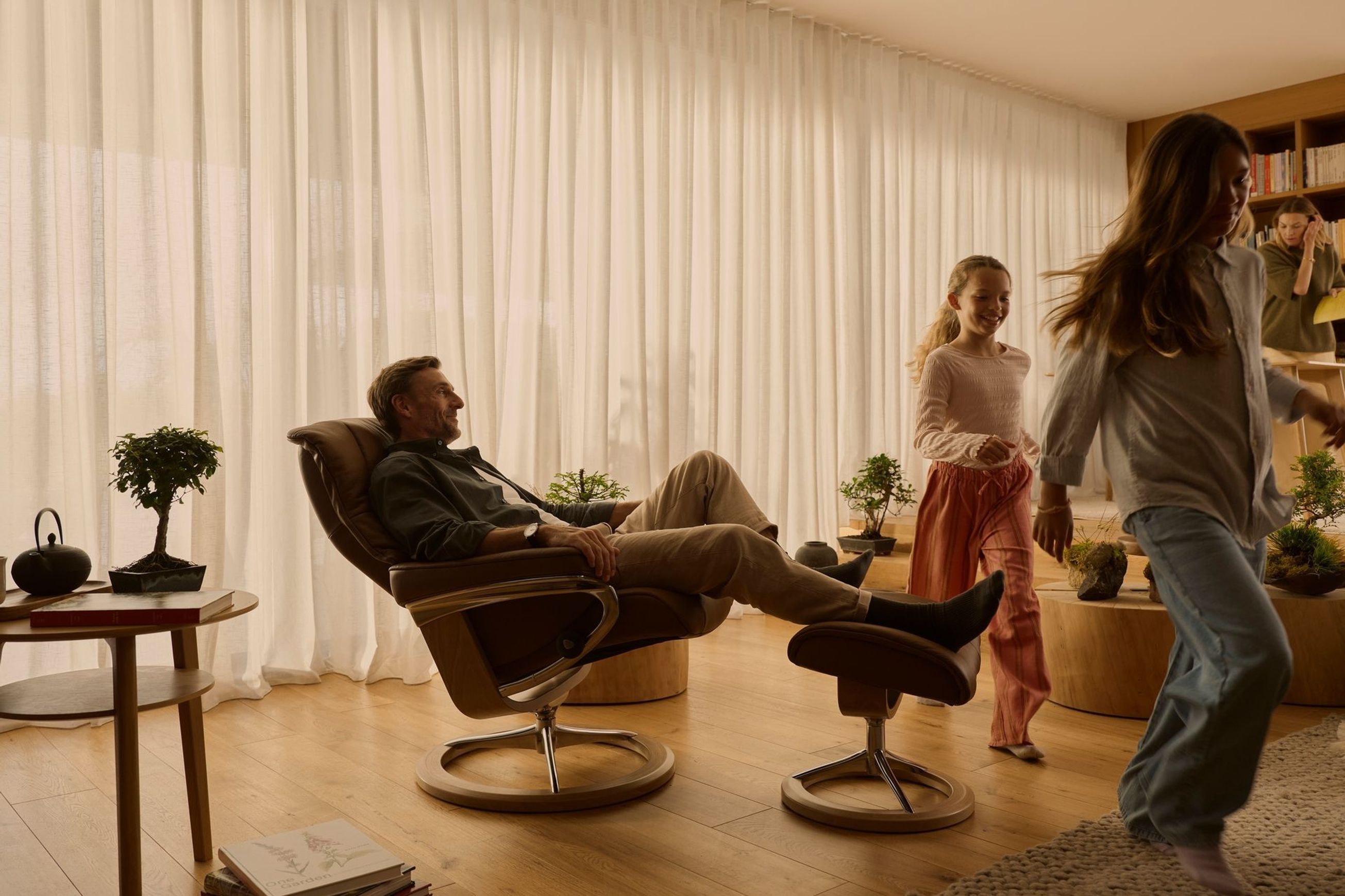Stressless® Mayfair Signature Recliner
