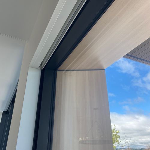 Vanda Recessed FlushBox