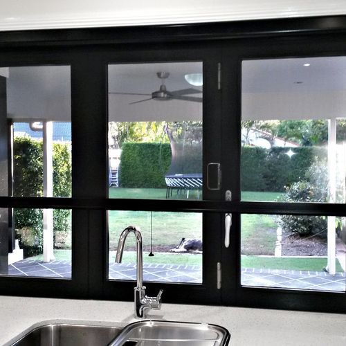 Securo® Pull Down Blind – Interior