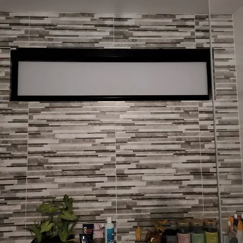 BlackOut Blind : Bathroom Window