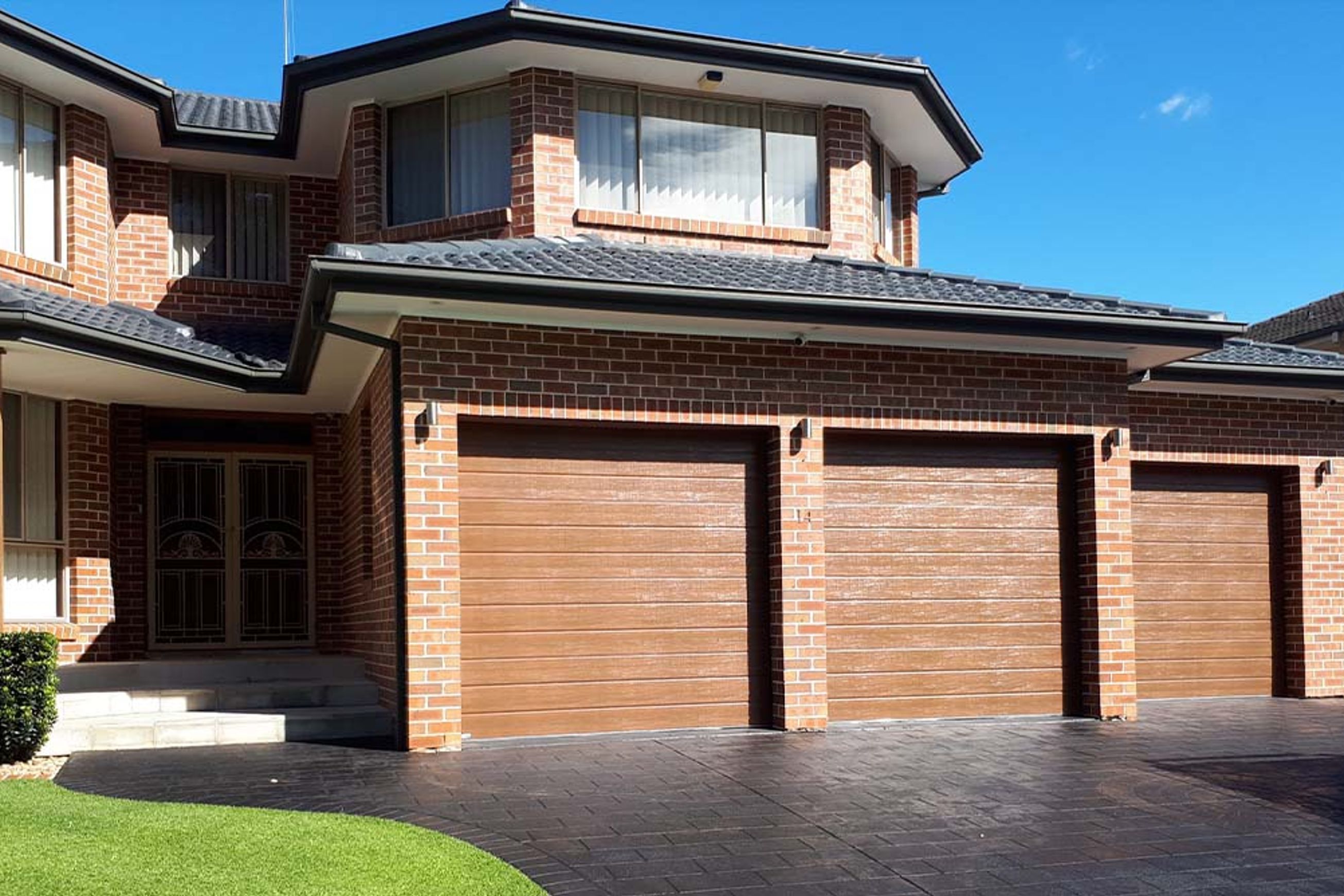 Colorbond® Garage Doors | Timber Look