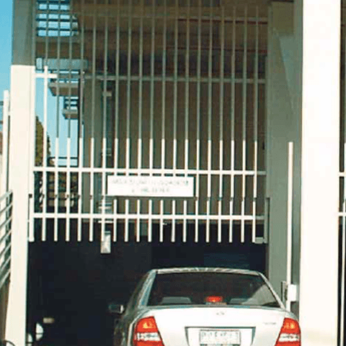 SC5000 Vertical Lift Counterweight Balanced Door | Counterweight Doors