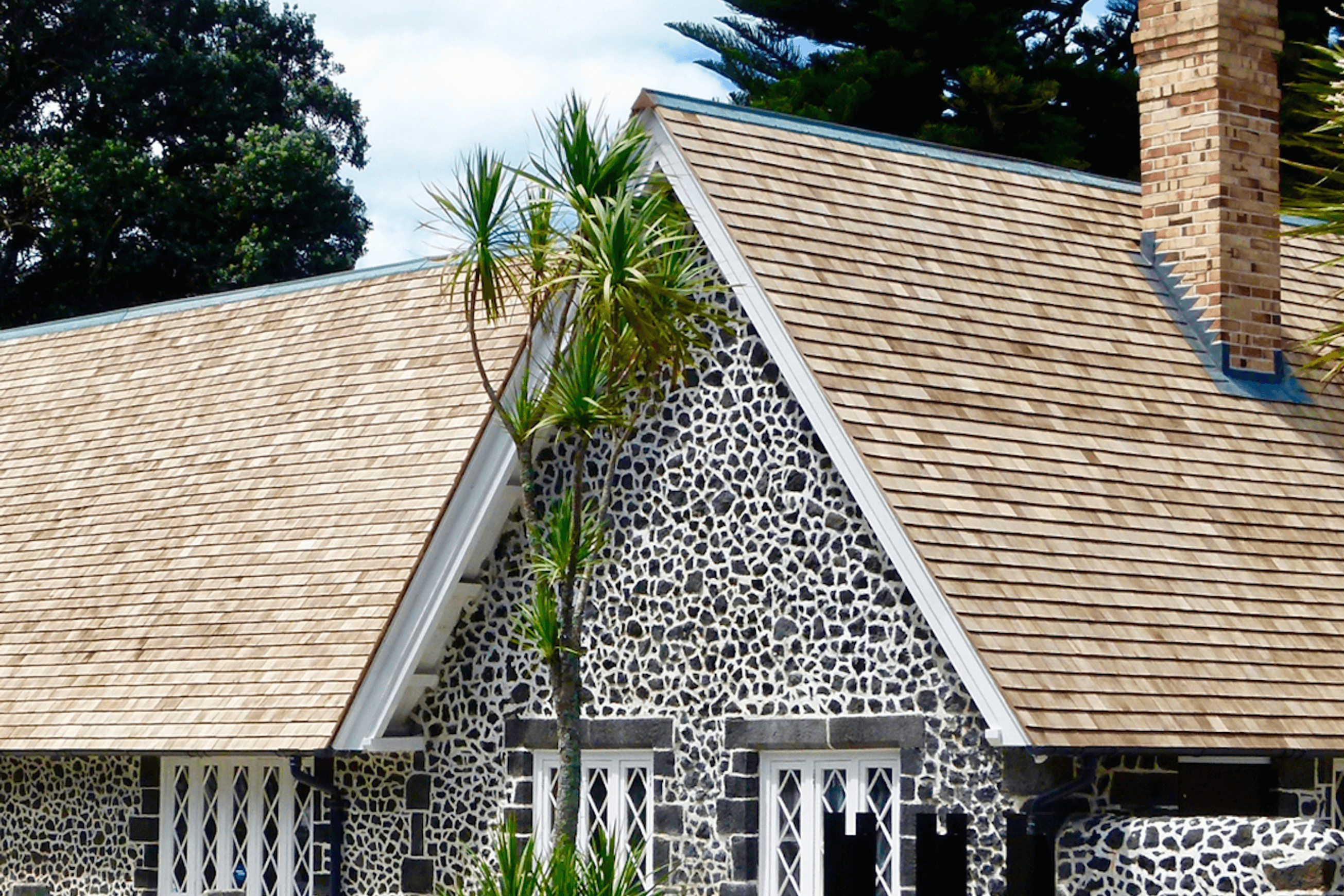Cedar Roof Shingles and Shakes