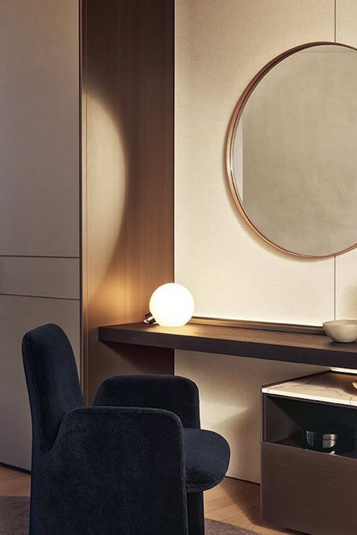 Circle Mirror