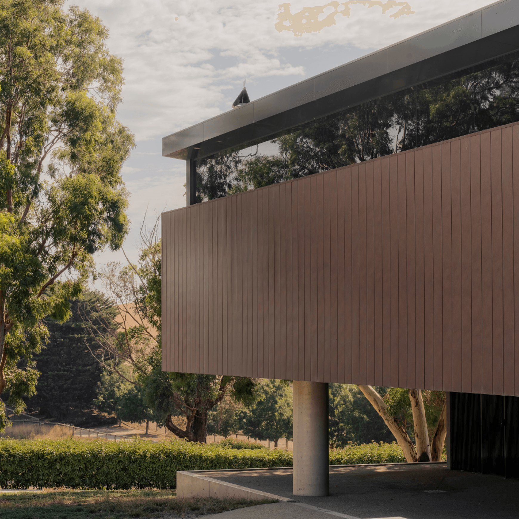 UniCote® LUX | Weathered Iron