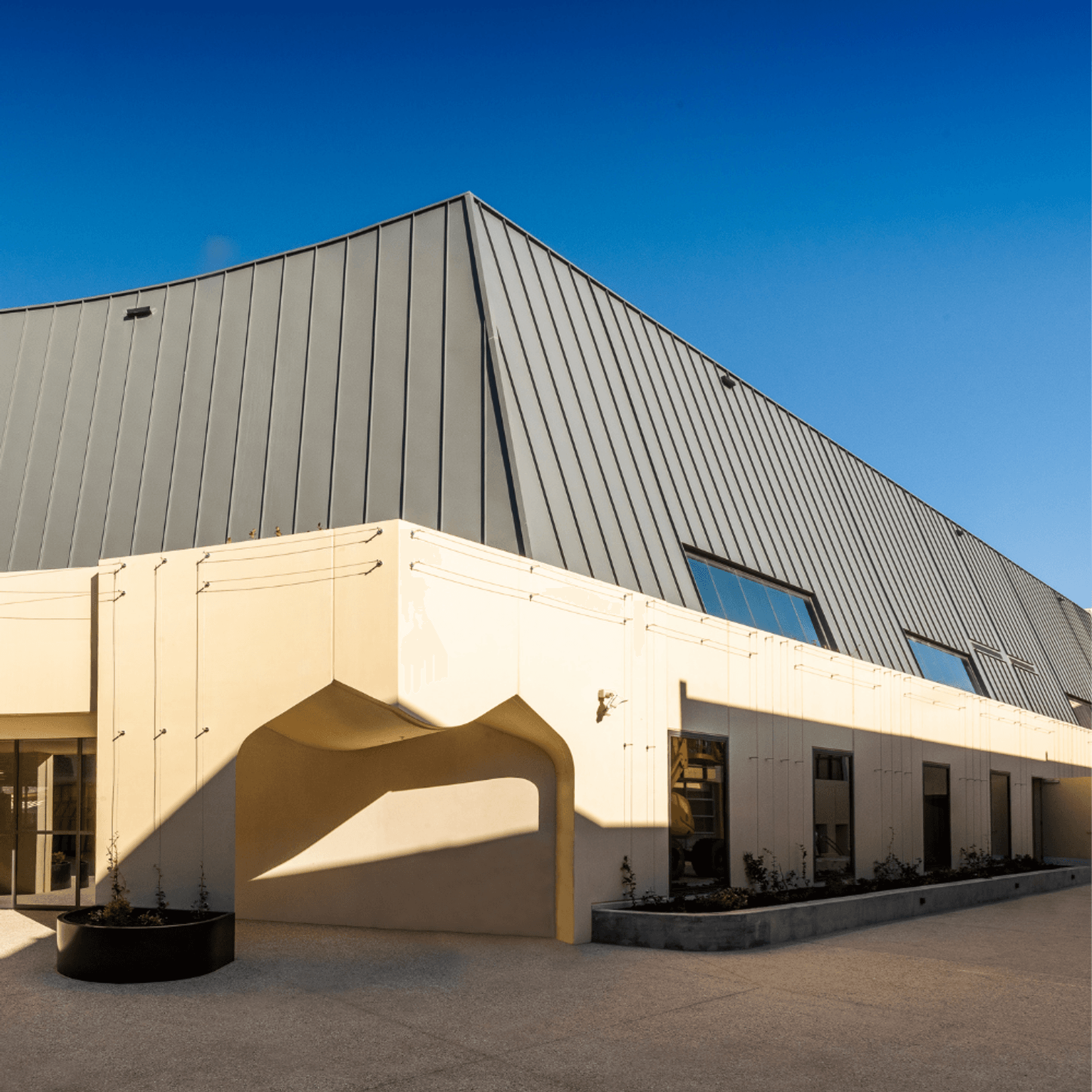 UniCote® LUX | Zinc Graphite