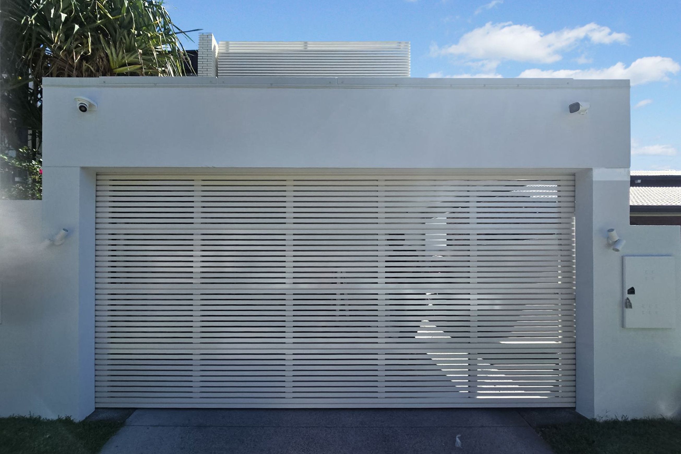 Danmar Doors | Speciality Garage Doors