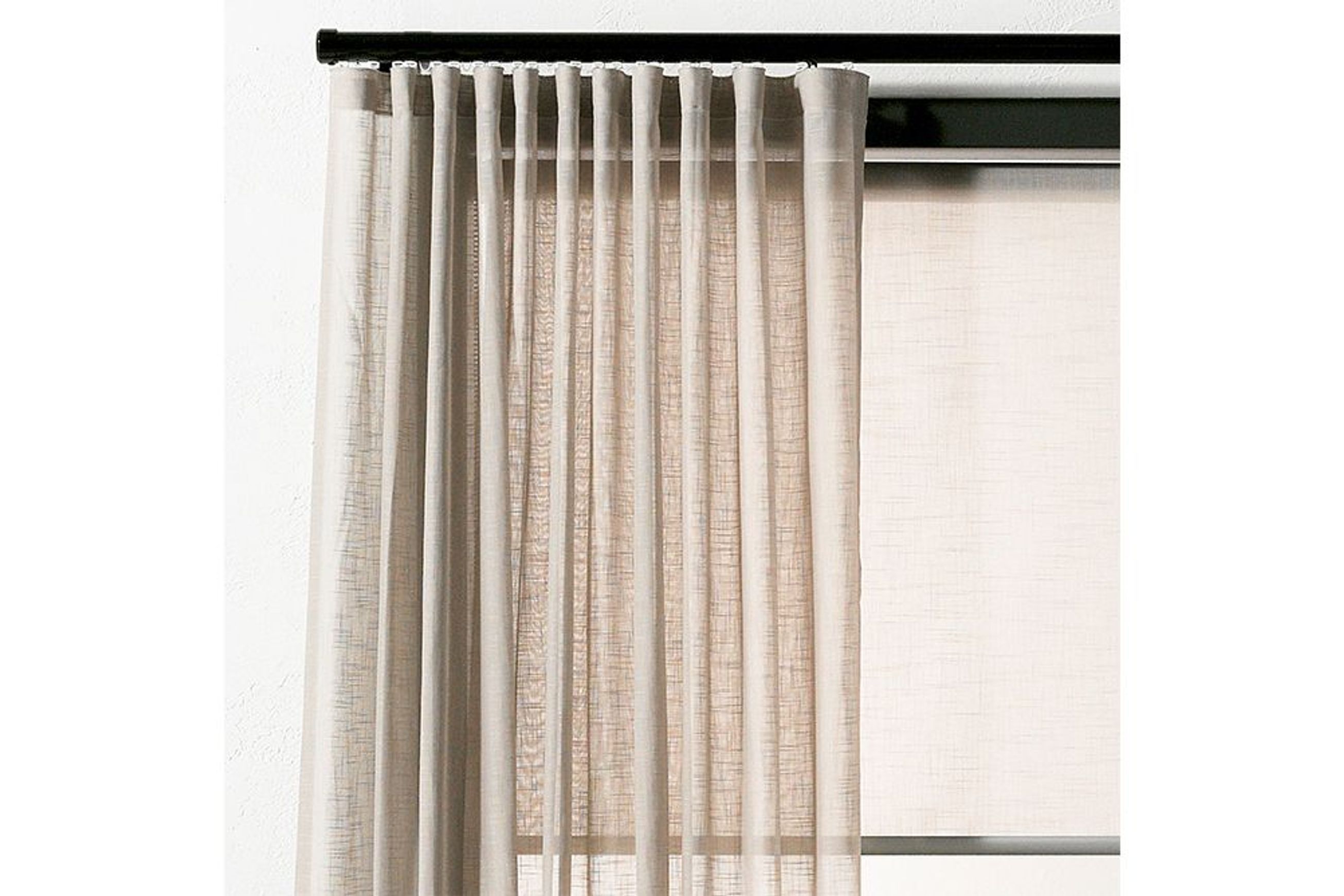272 Saria G2 Curtain | Sheer Fabrics