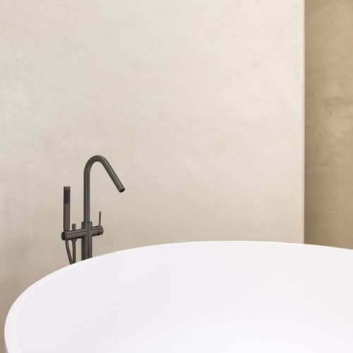 Round Freestanding Bath Spout and Hand Shower - Shadow