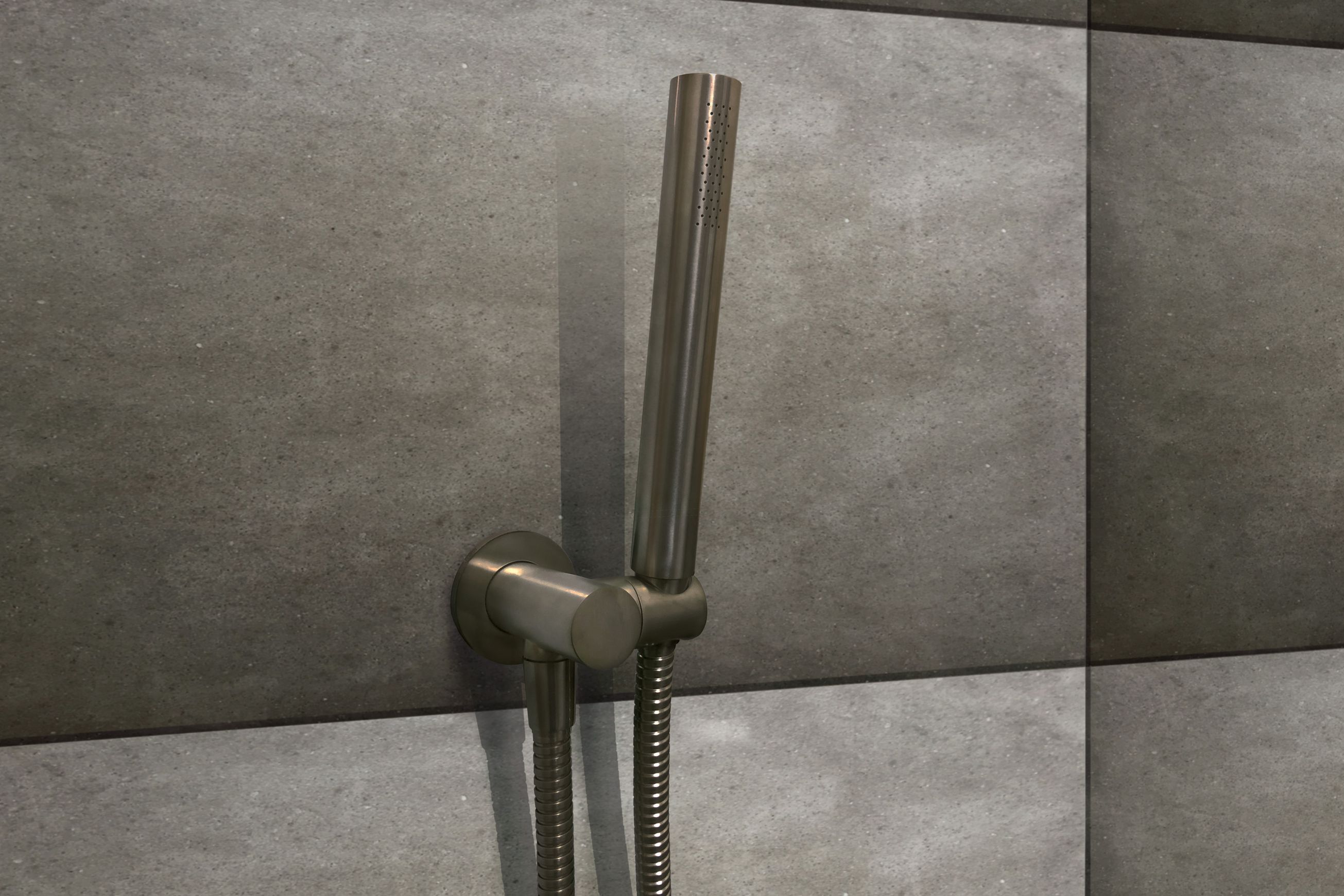 Storm Wall Mounted Shower Kit