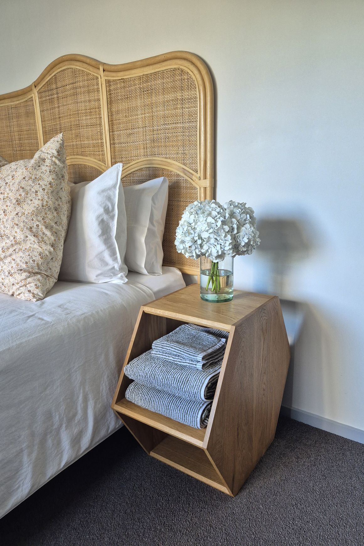 Hexa Coffee Table