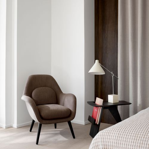 Risom Magazine Table by Fredericia