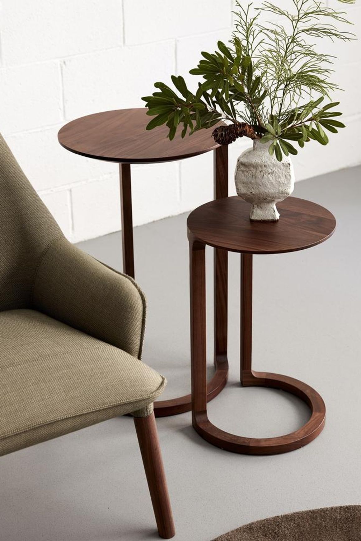 Nest Table