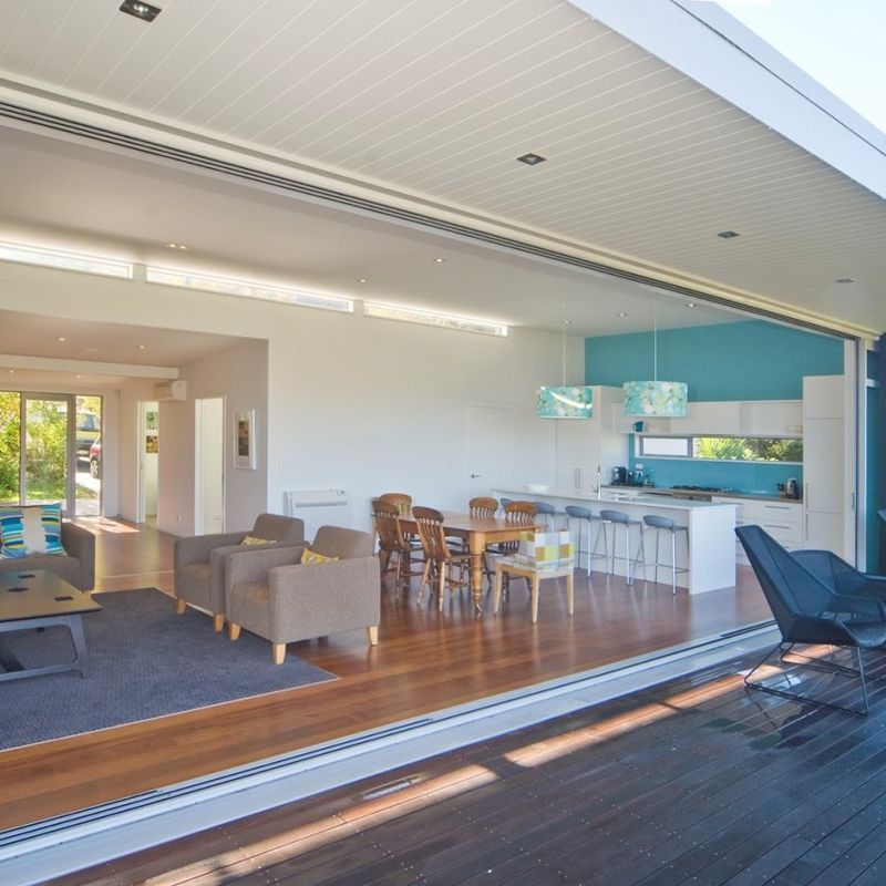 Triple Ranchstacker® Sliding Door