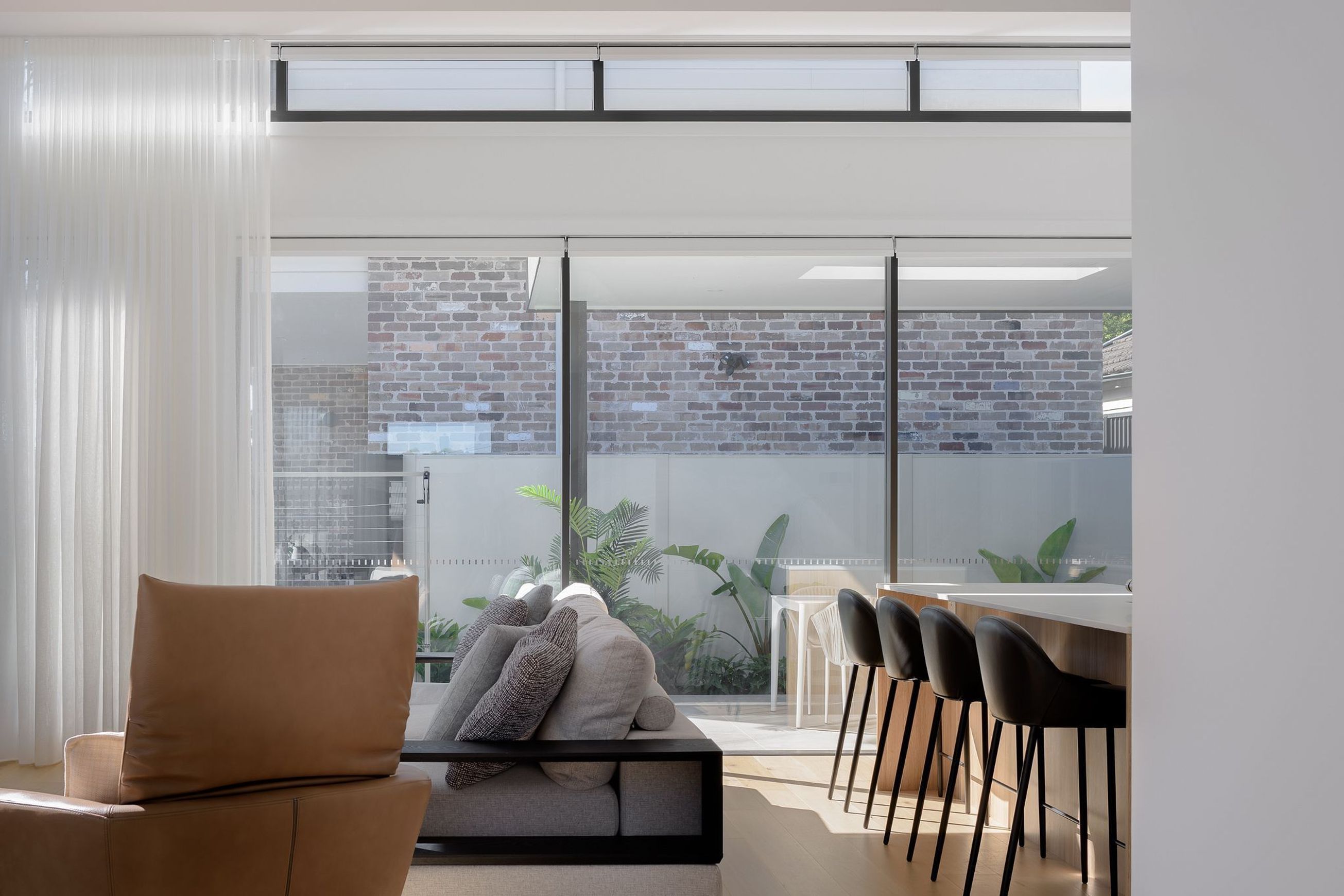 Vantage | Series 759 | ComfortEDGE™ Sliding Door