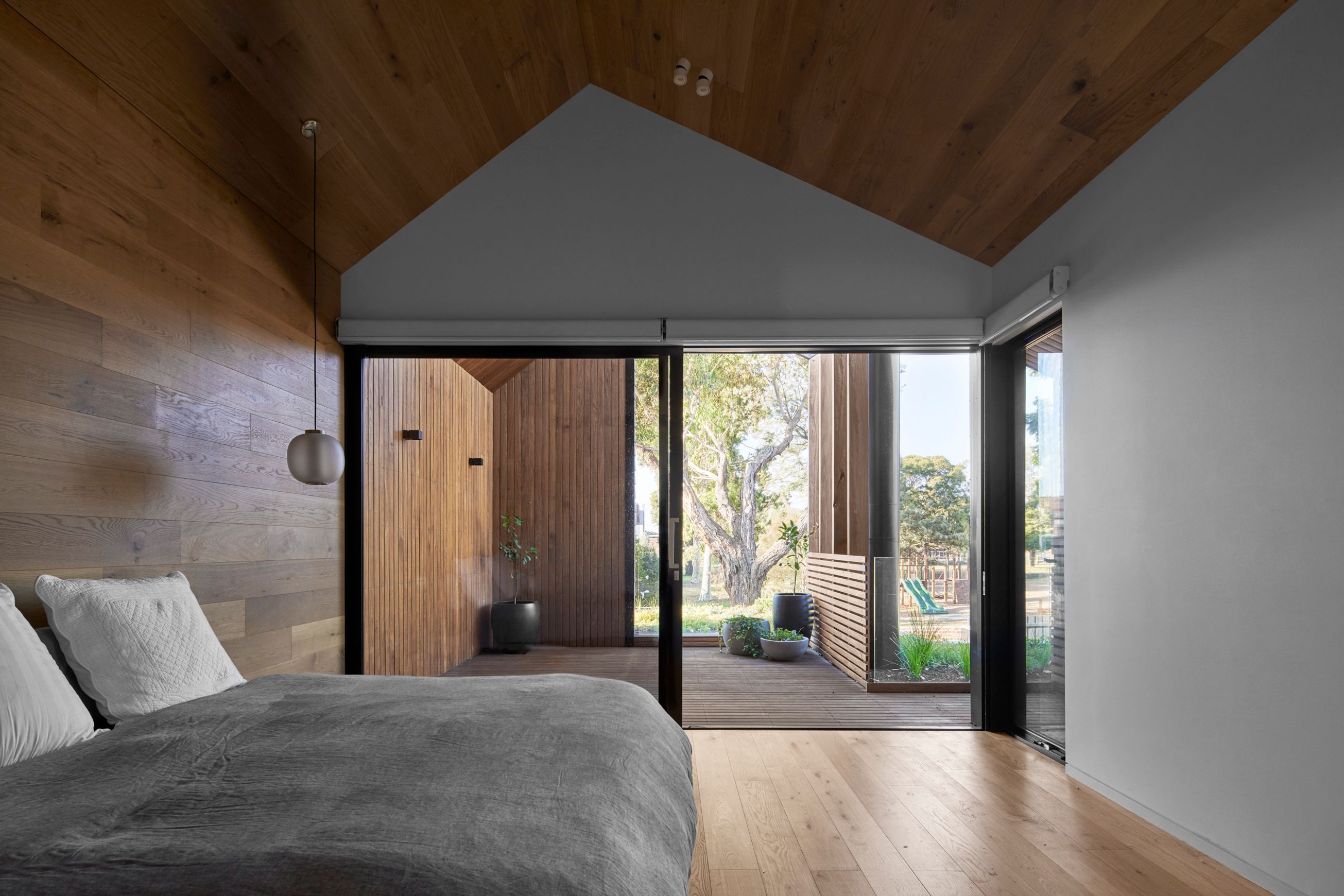 Vantage | Series 731 | Thermally Broken Sliding Door