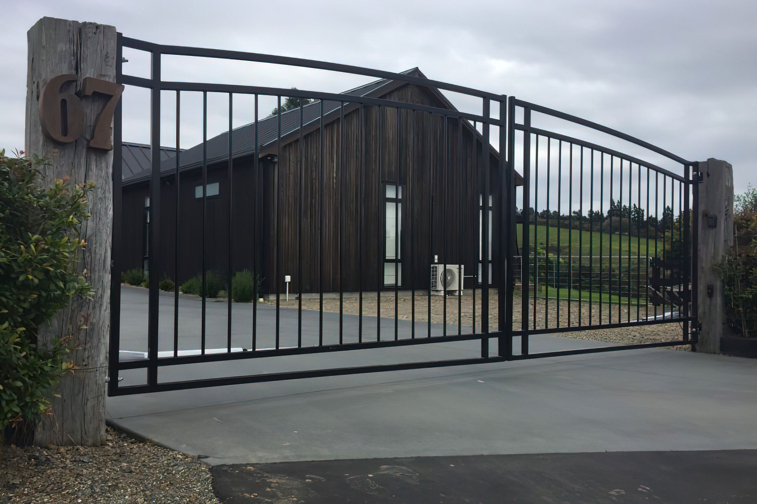 Tubular Driveway Gates