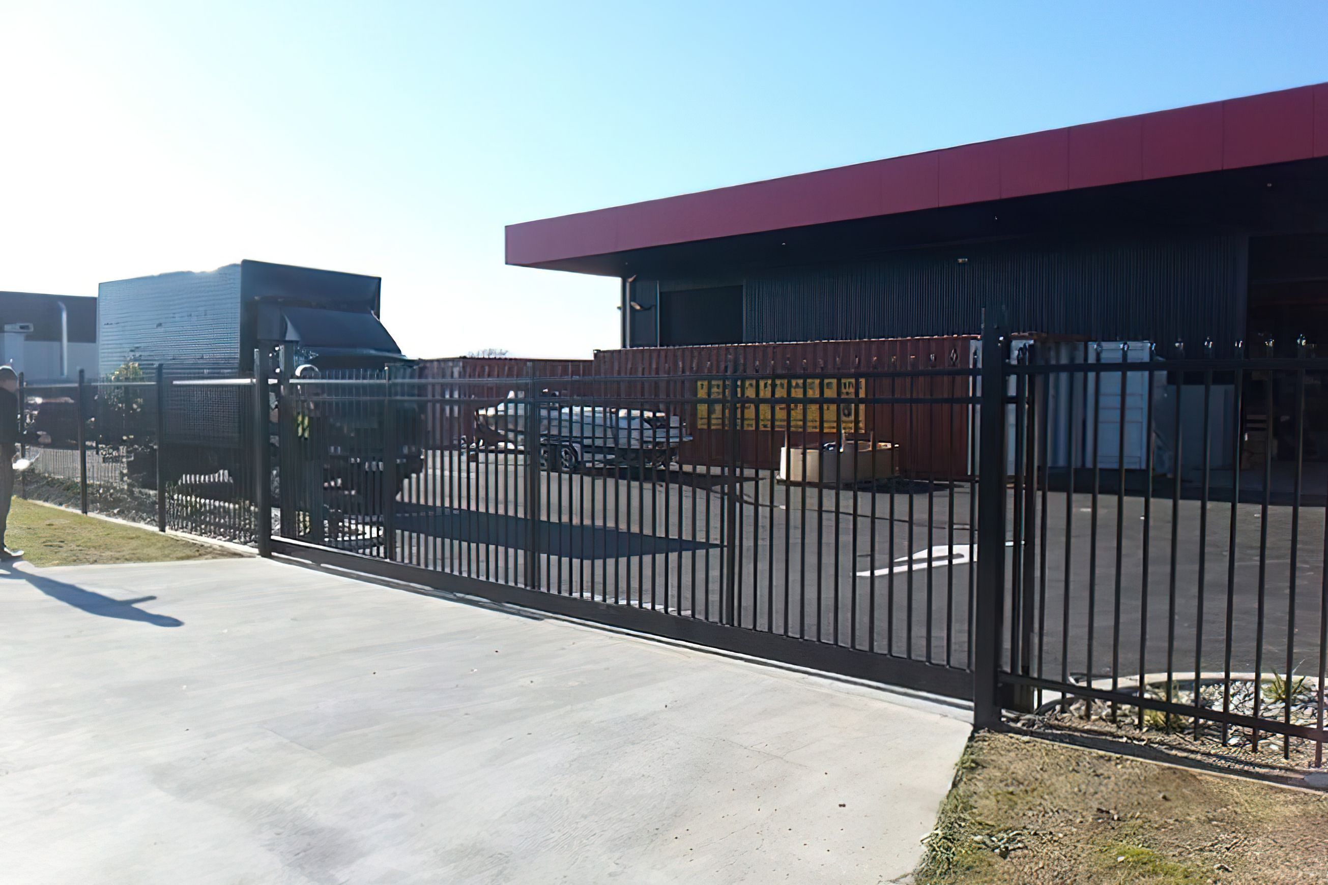 Tubular Driveway Gates