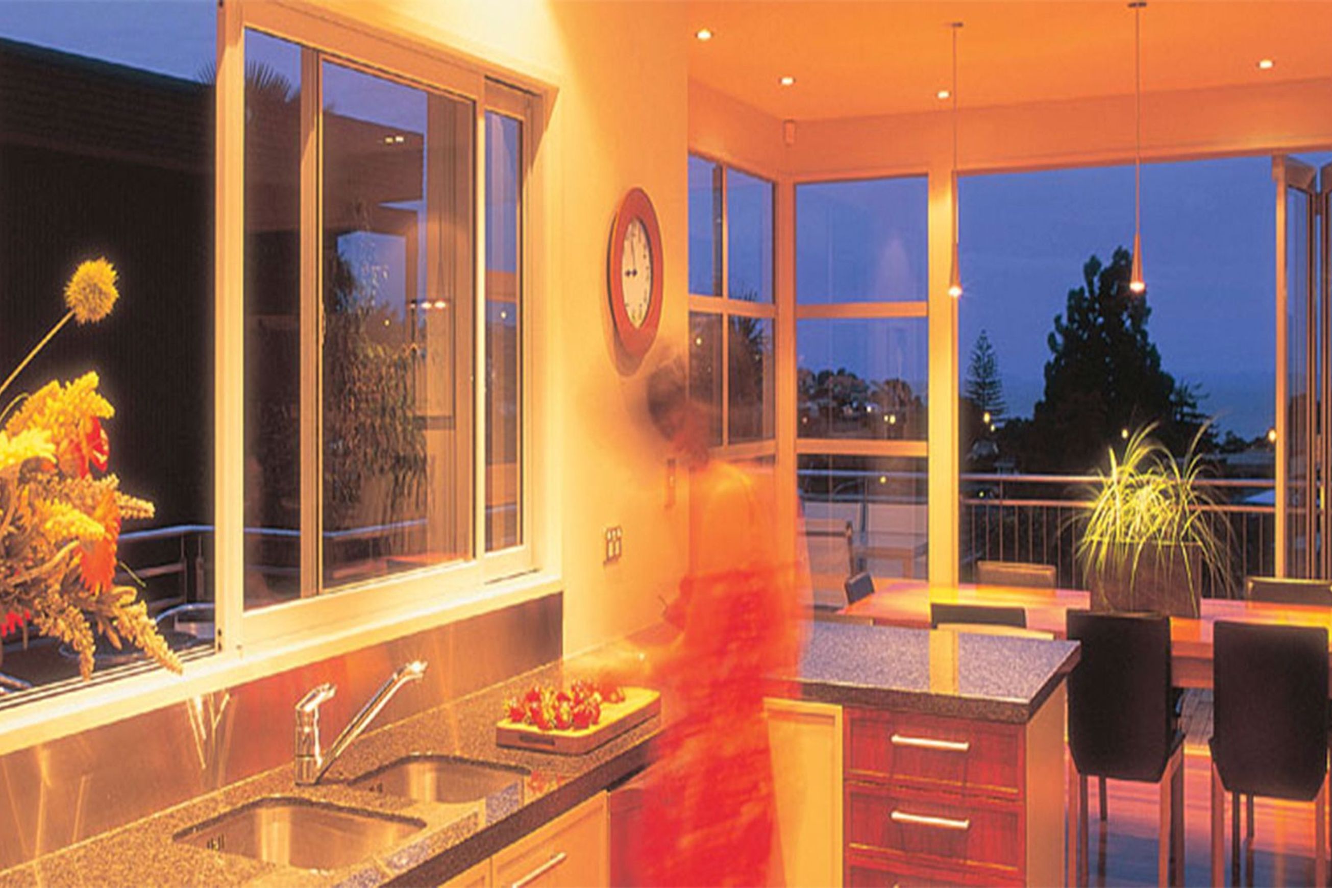 Vantage | Series 602 | Sliding Window Double Sash