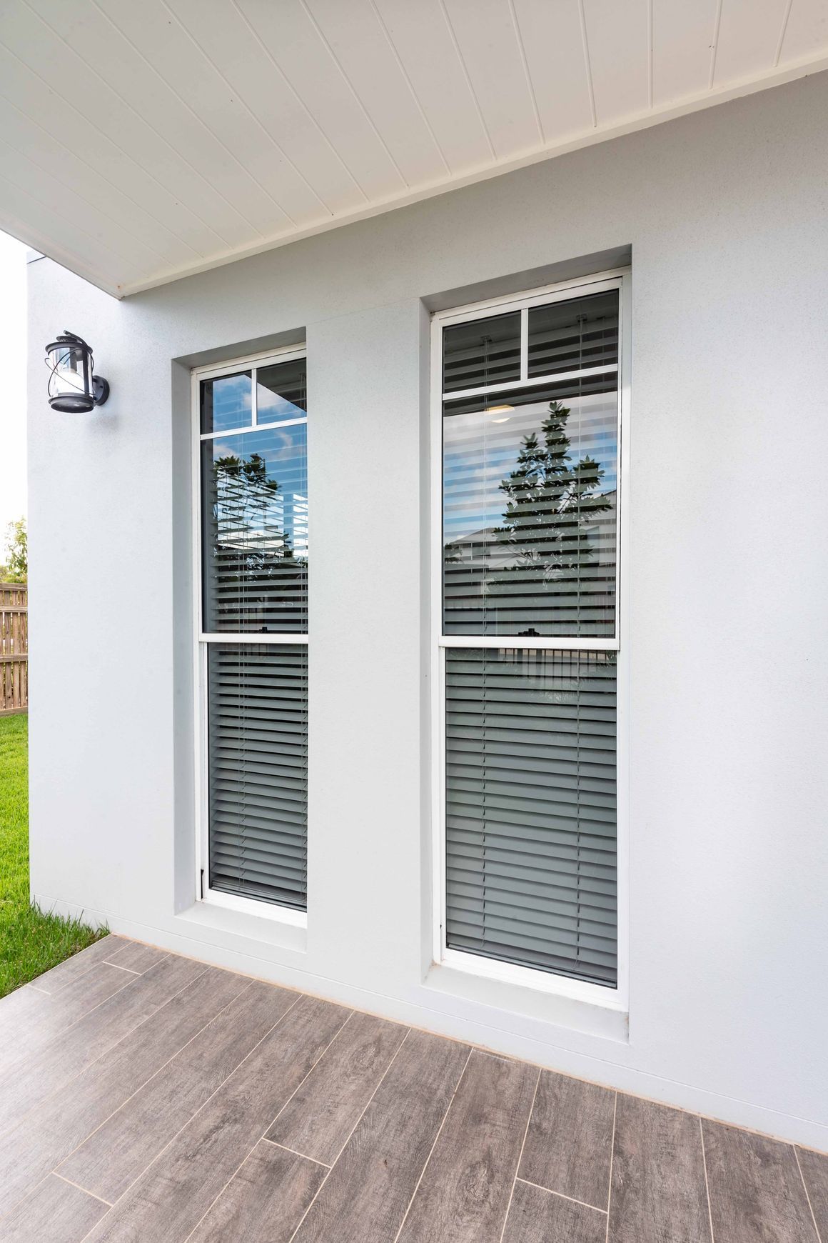 Vantage | Series 514 | Double Hung Window