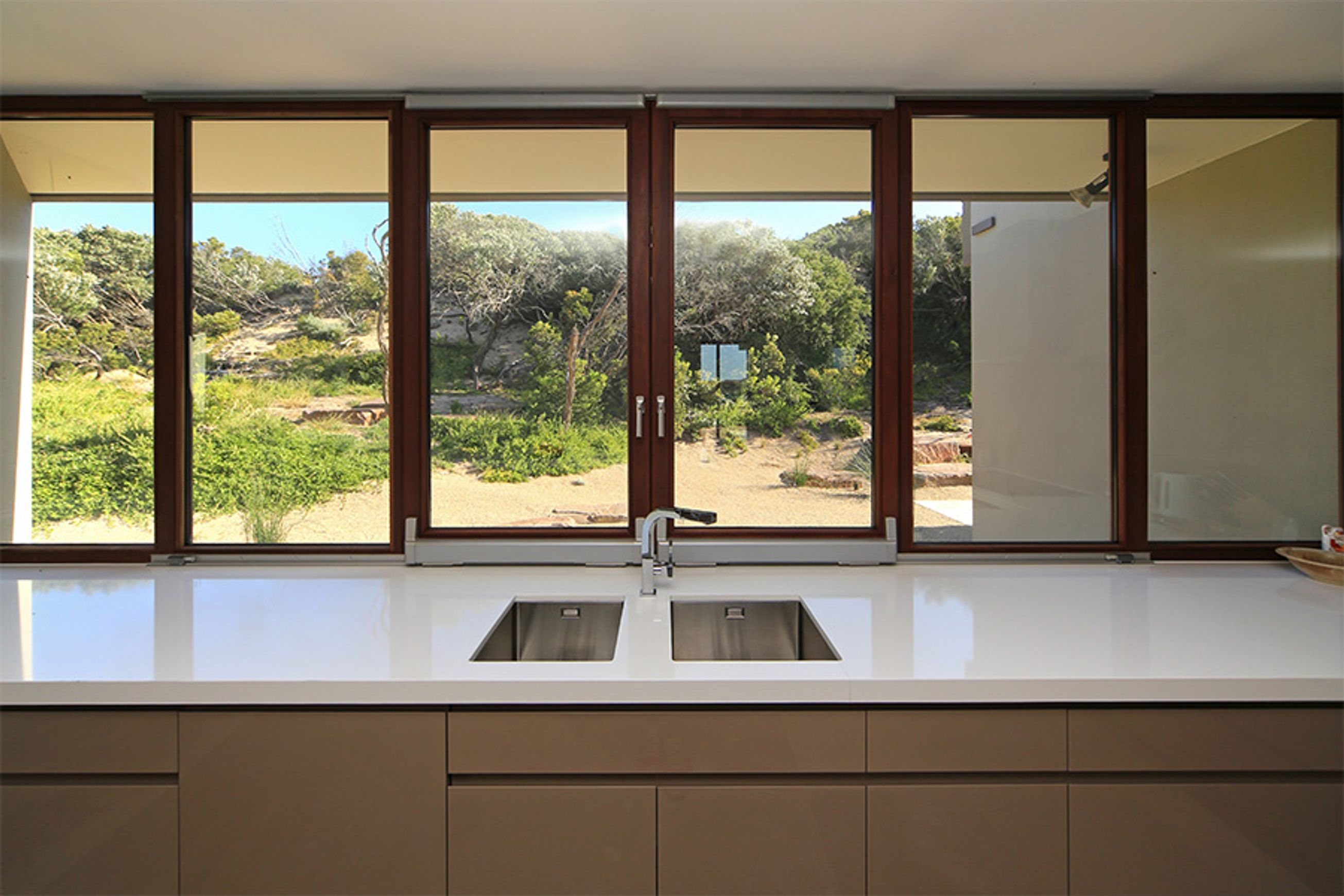 Komfort+ |  Sliding Windows