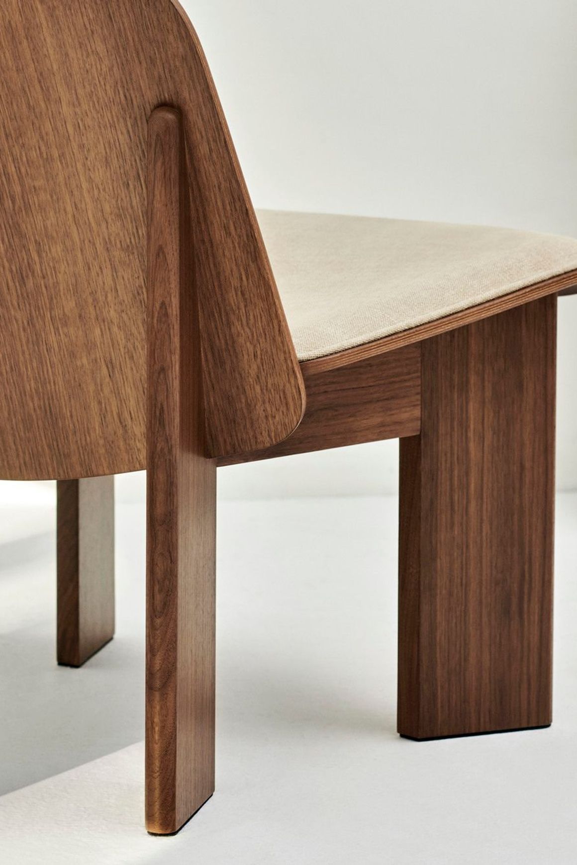 Chisel Lounge Chair Front Upholstered Walnut
