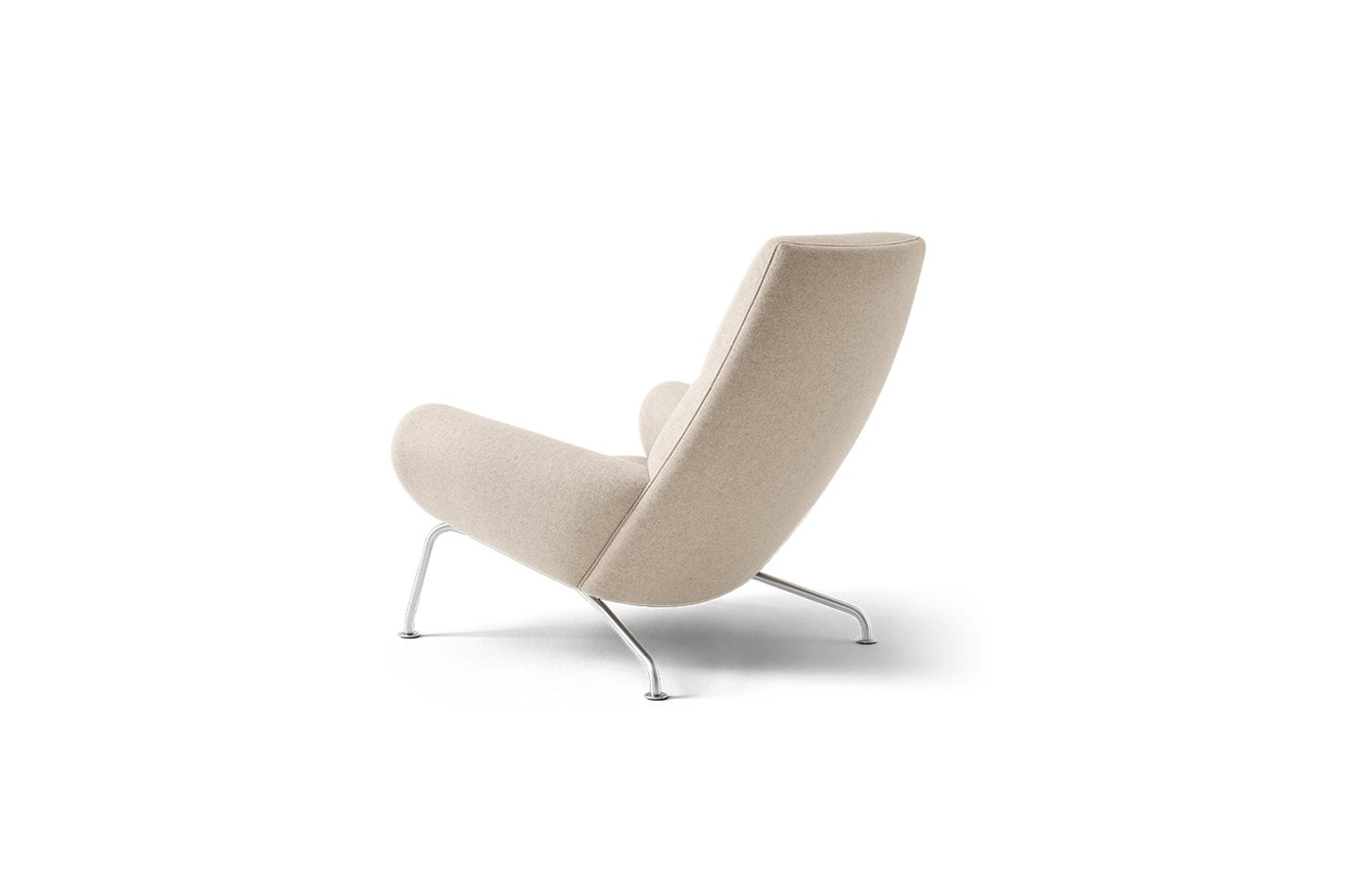 Wegner Queen Chair by Fredericia