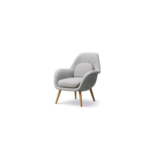 Swoon Lounge Chair Petit Wood base by Fredericia