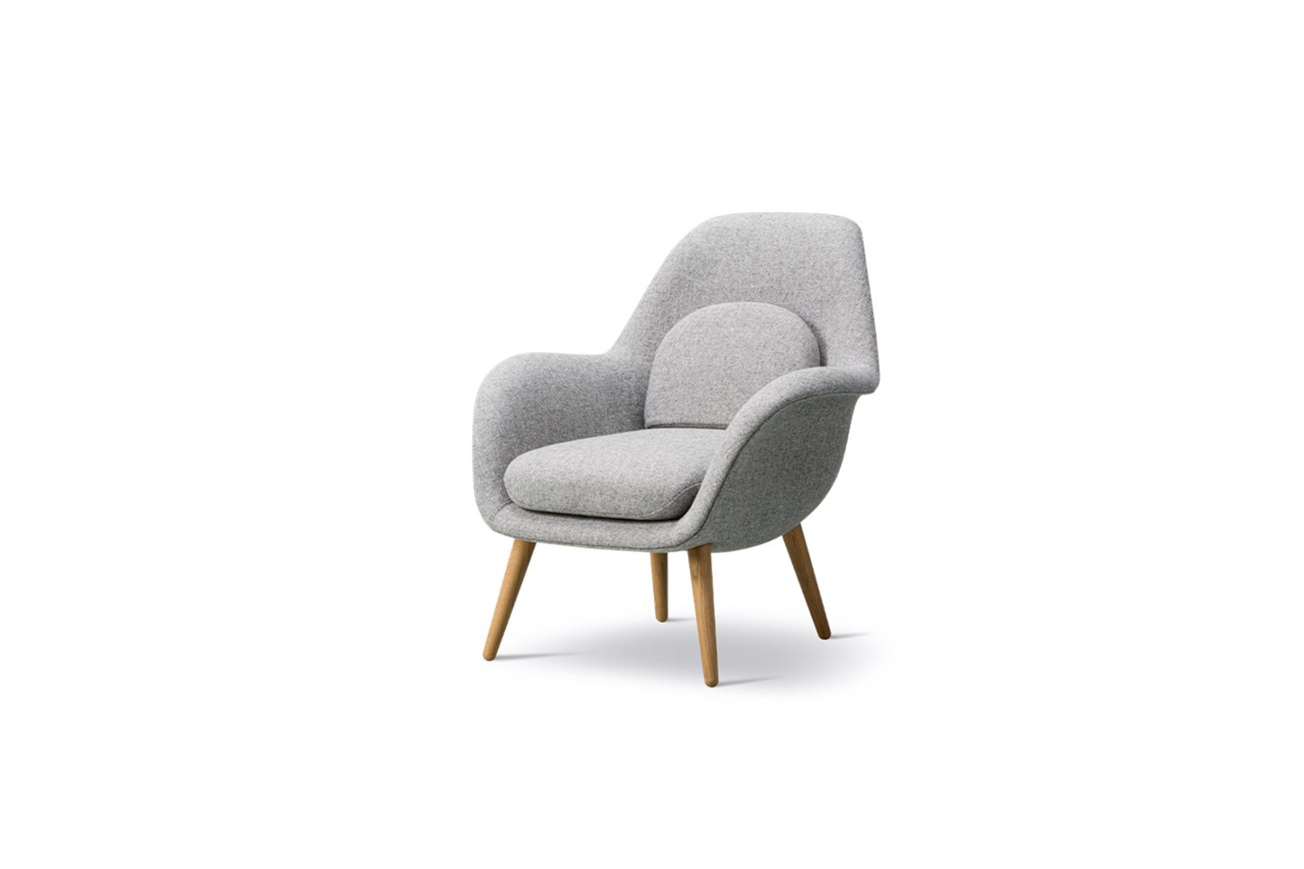 Swoon Lounge Chair Petit Wood base by Fredericia