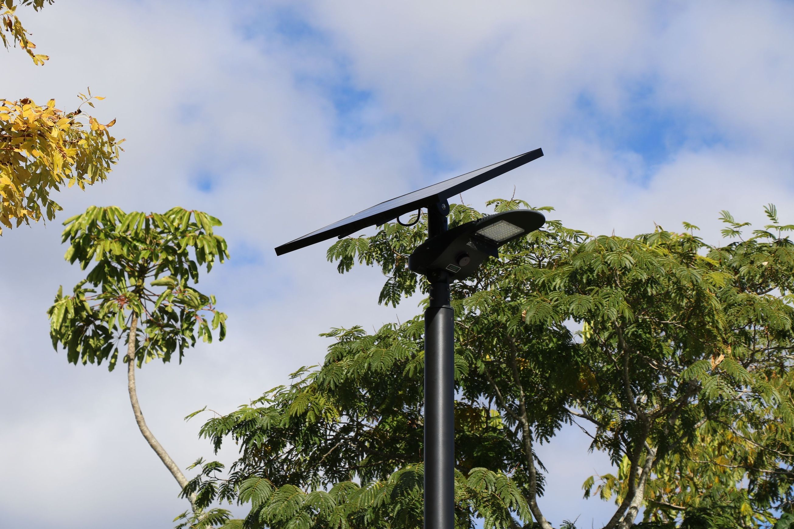 Pholum S3L Solar Street Light